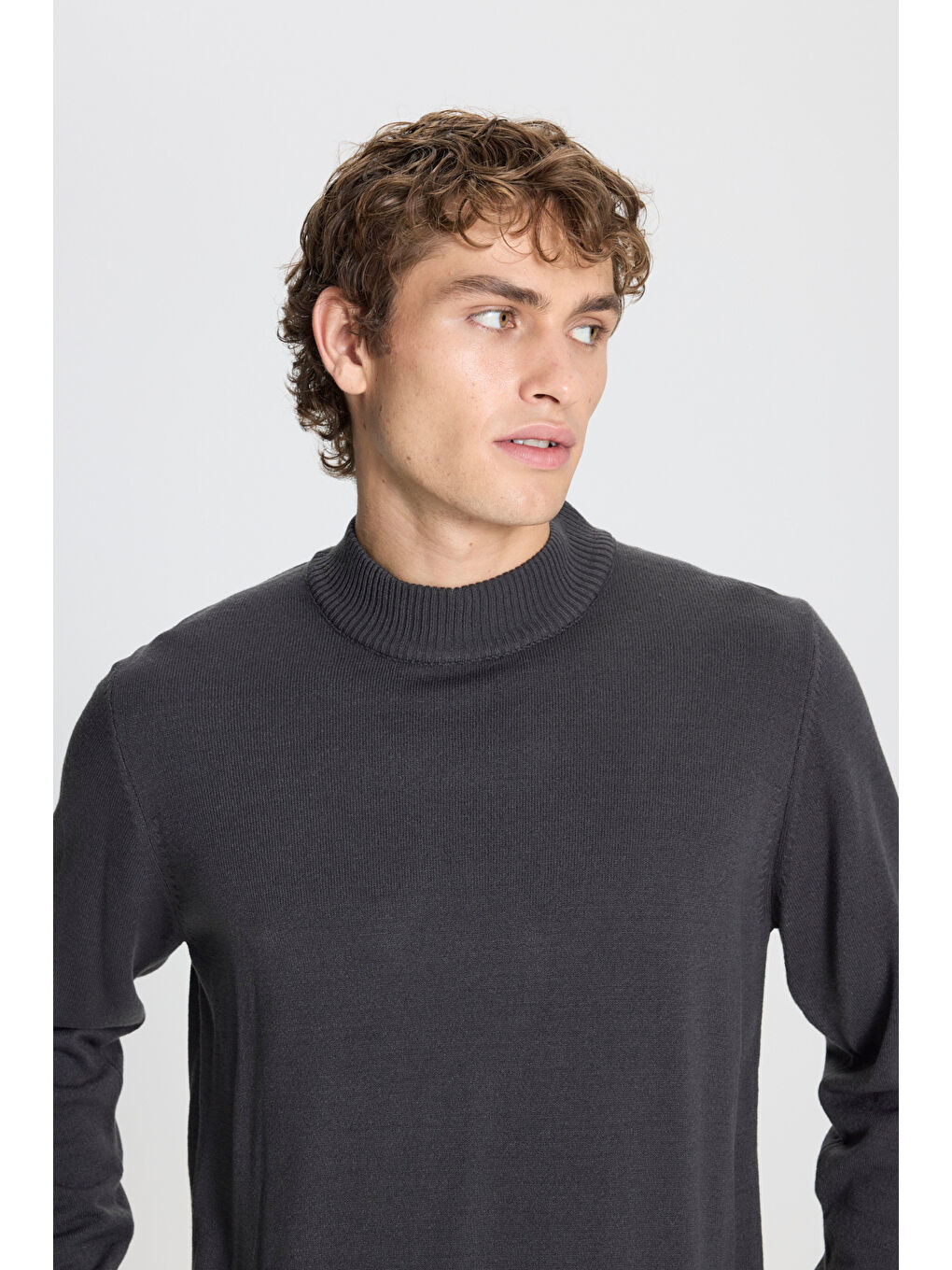 Erkek Antrasit Tüylenme Yapmayan Anti-Pilling Standart Fit Yarım Balıkçı Yaka Triko Kazak-3