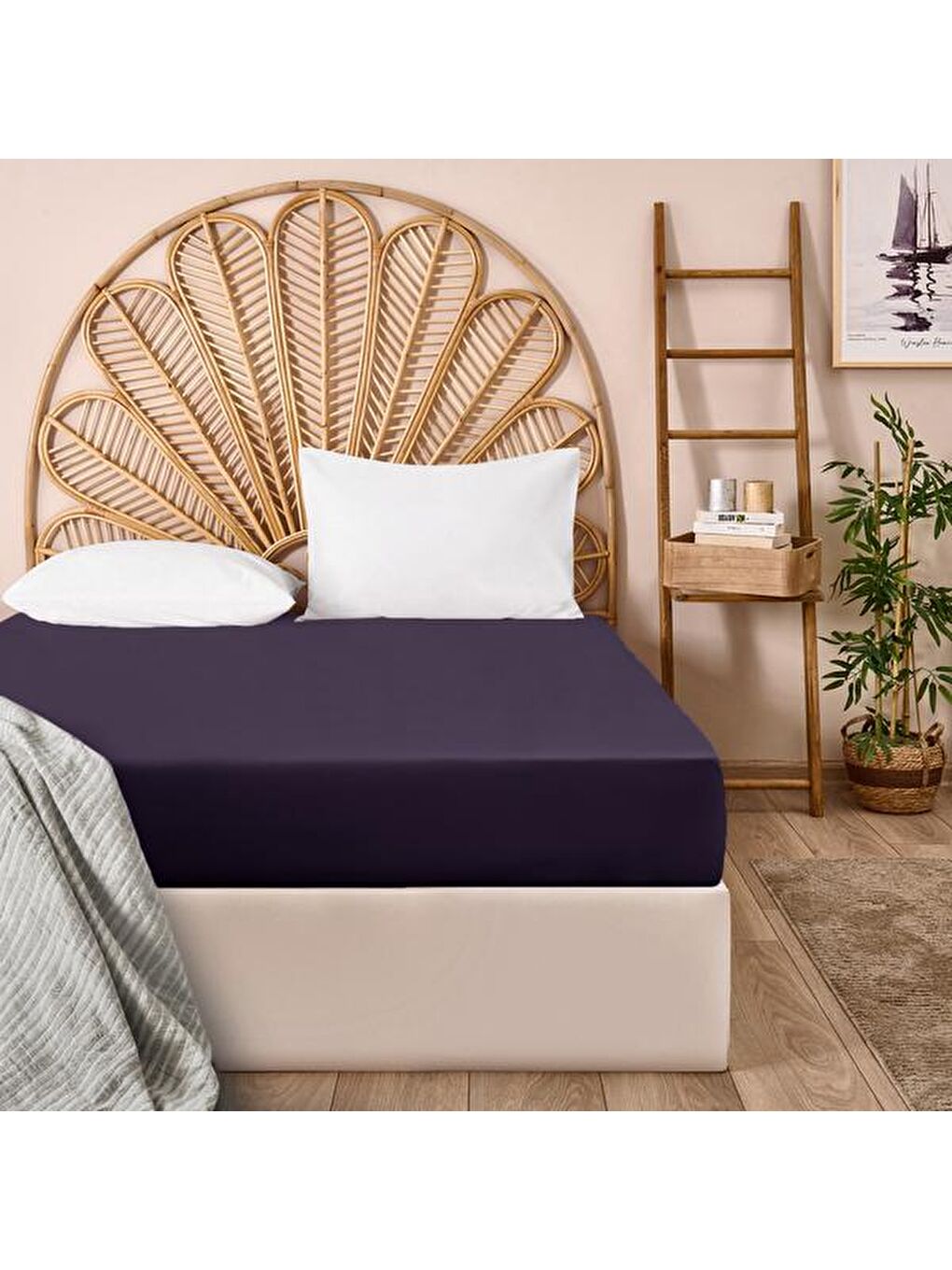 Soft Çift Kişilik Düz Kenar Çarşaf - Mor - 260x270 cm
