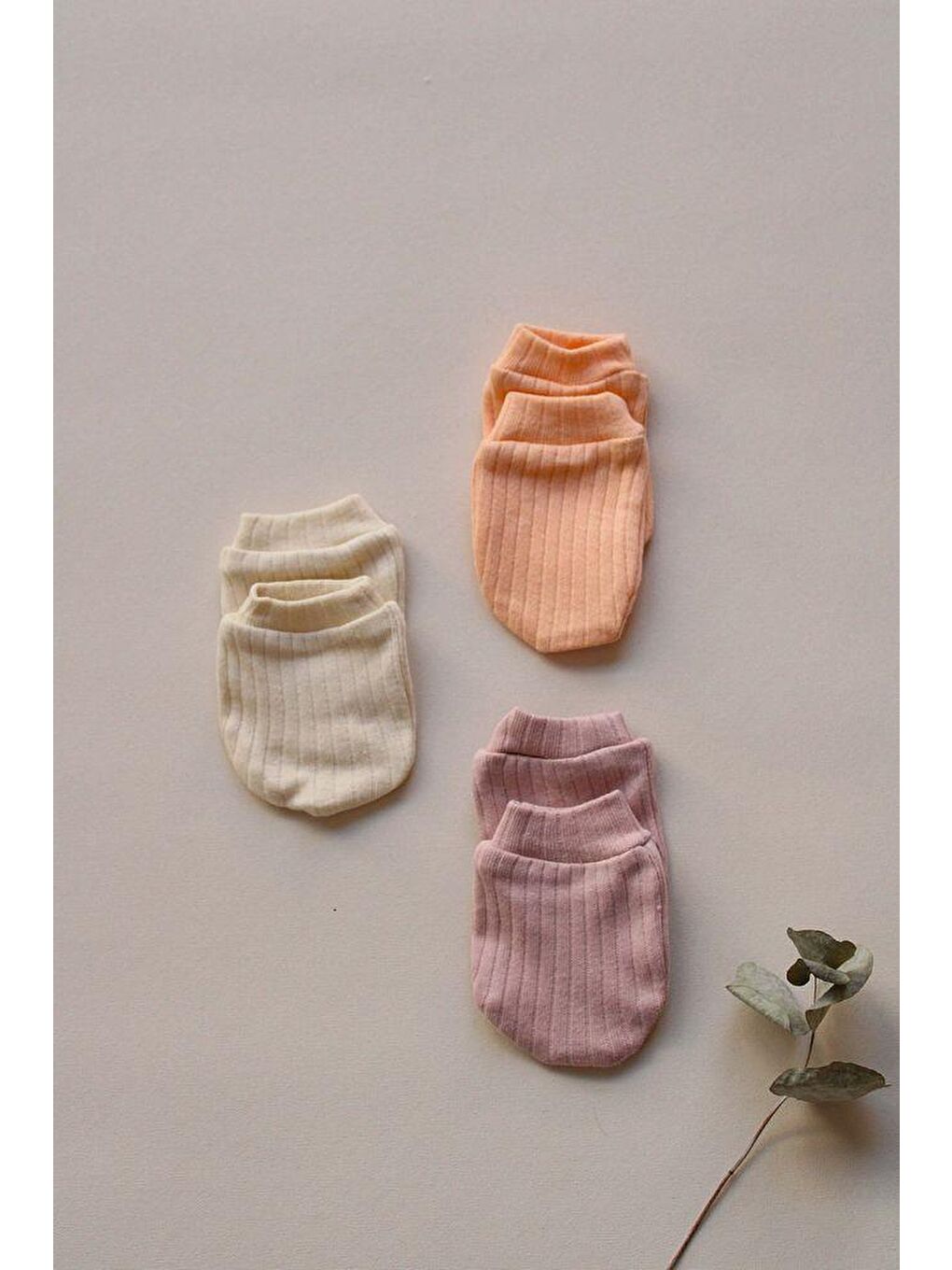 Bej 3Lü Lila-Turuncu-Krem Yenidoğan Eldiven Set-2