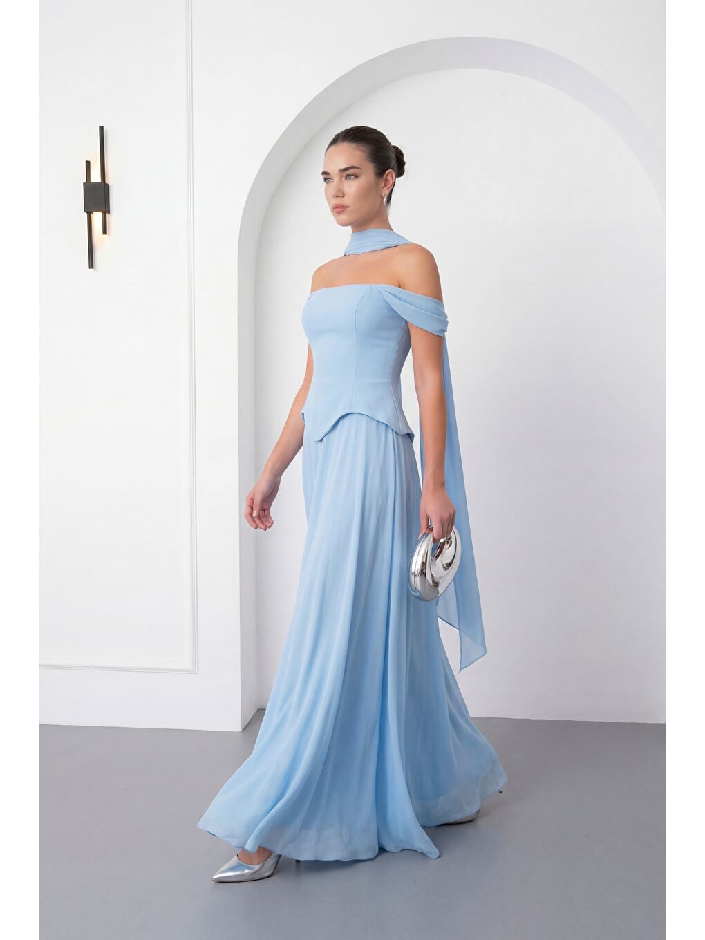 Kadın Bebe Mavi Dar Kalıp Şal Yaka Straplez Söz Nişan Abiye Elbise-1