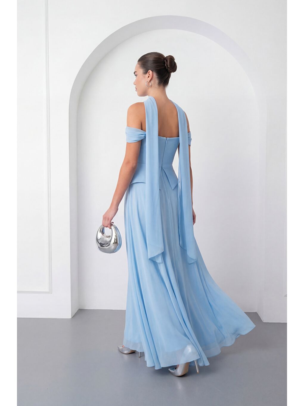 Kadın Bebe Mavi Dar Kalıp Şal Yaka Straplez Söz Nişan Abiye Elbise-5