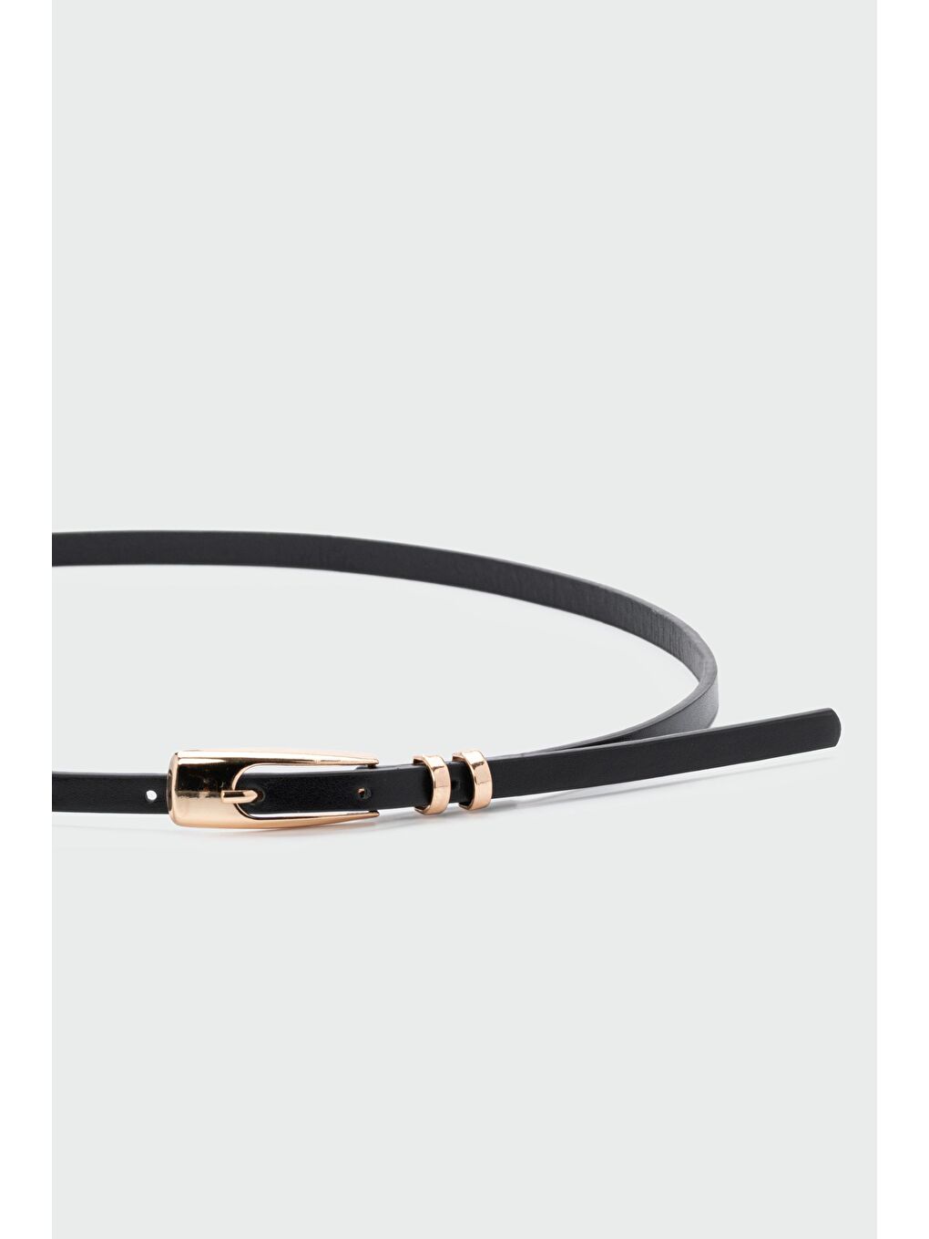 Uzun Dikdörtgen Tokalı İnce Suni Deri Kemer Siyah-1