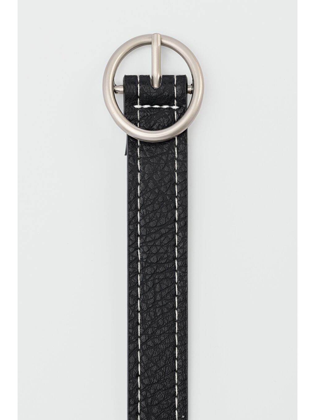 Yuvarlak Tokalı Delikli Suni Deri Kemer Siyah-2