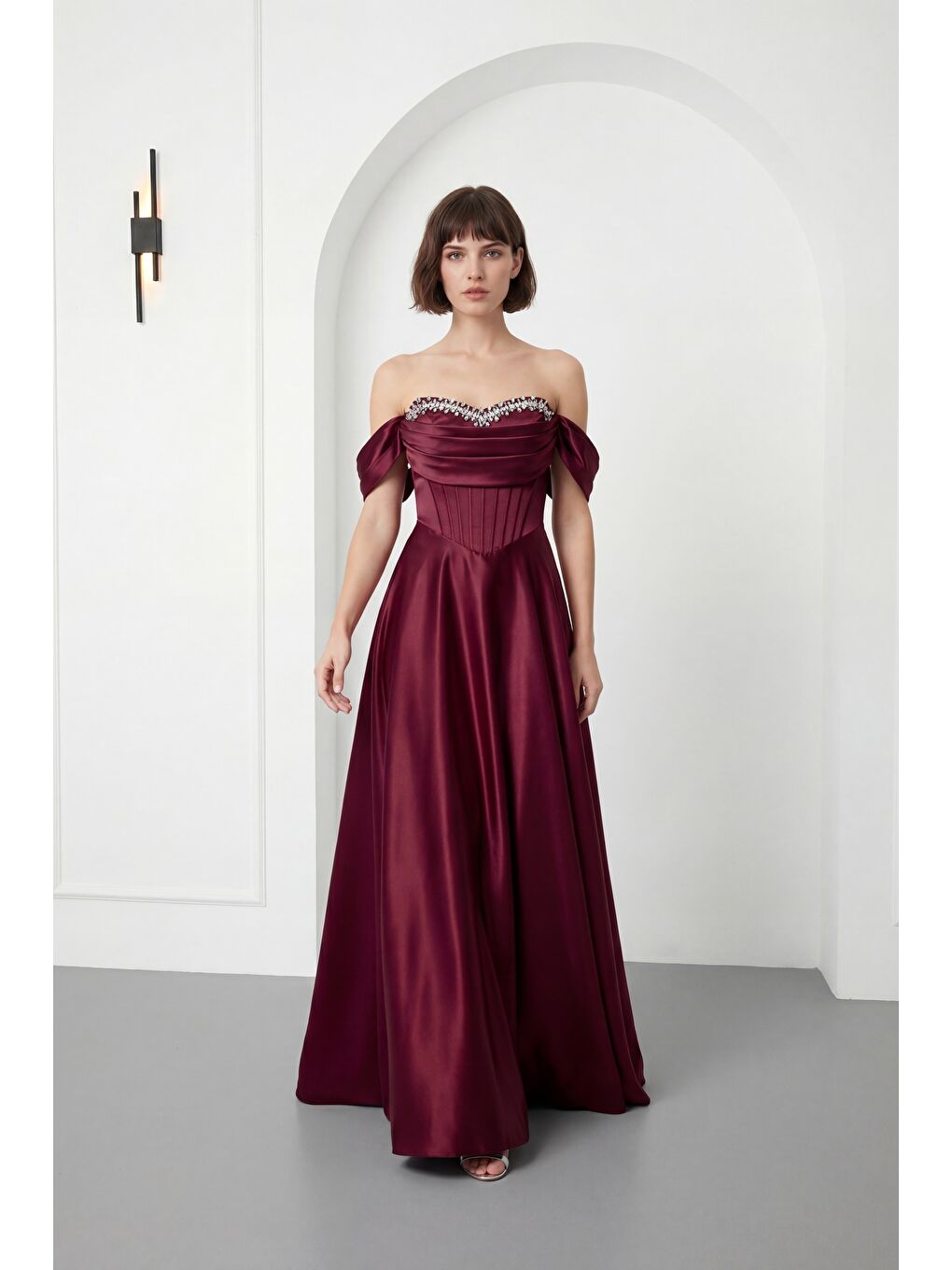 Kadın Bordo Kayık Yaka Taşlı Uzun Söz Nişan Nikah Abiye Elbise