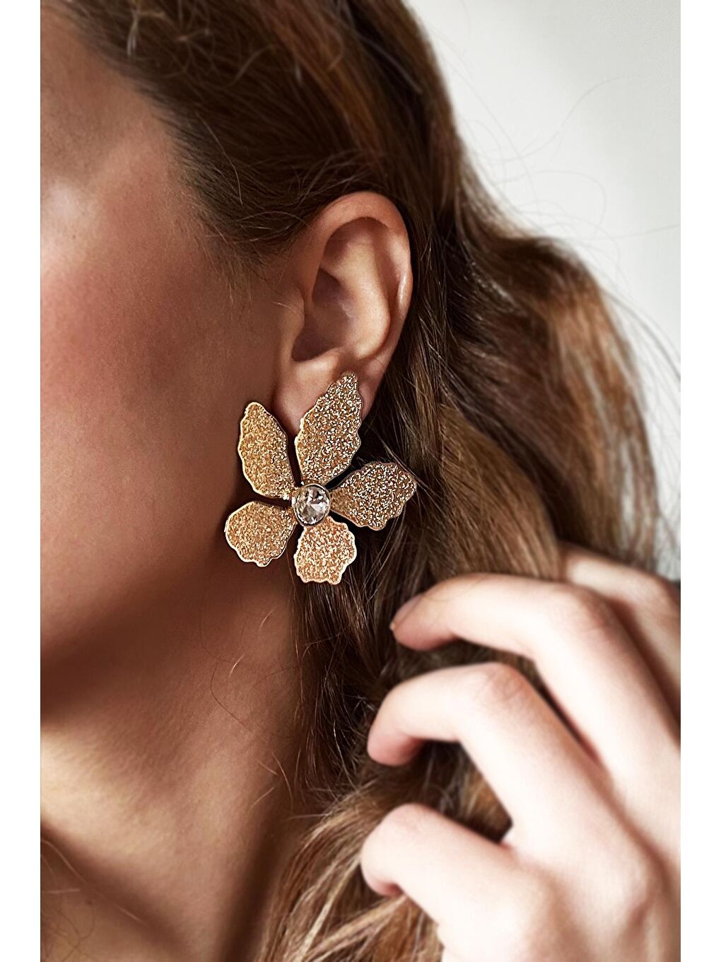 Sarı Büyük Çiçek Metal Küpe