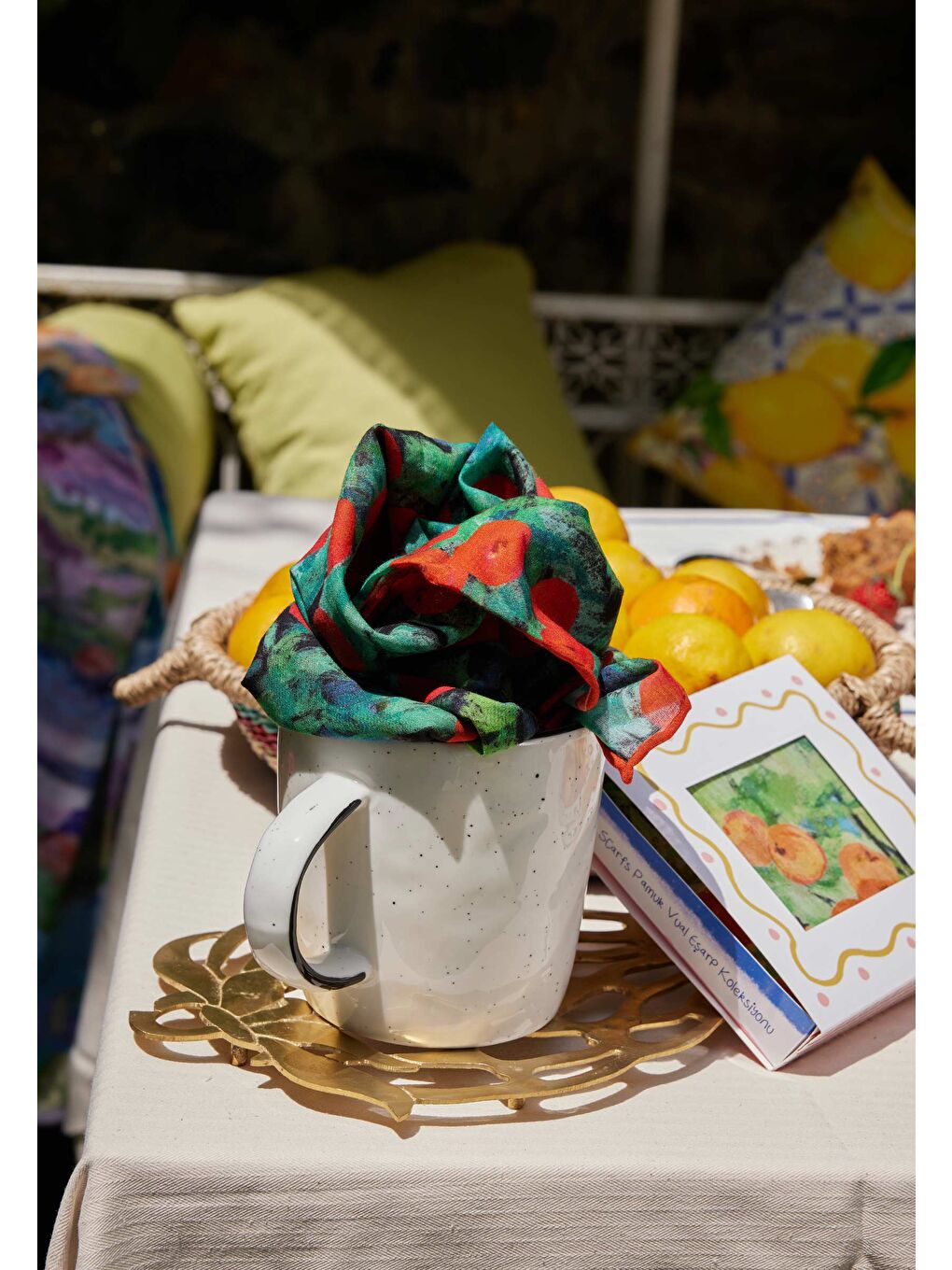 Peach Garden Desen Pamuk Vual Eşarp Siyah-4