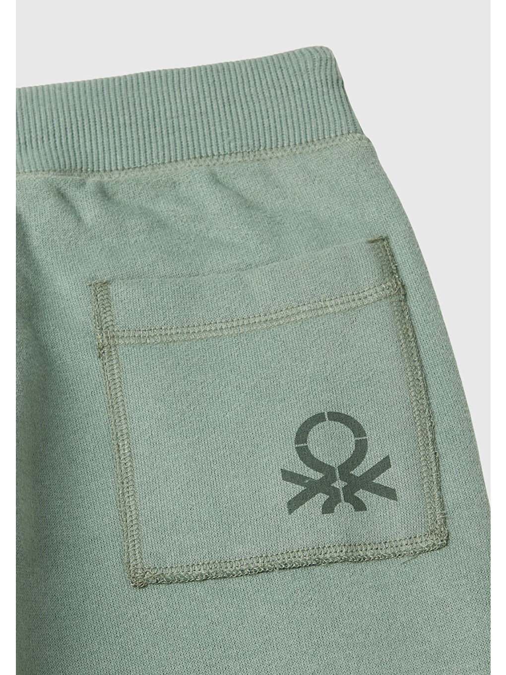 Erkek Çocuk Haki Sağ Arka Cebi Logolu Beli Lastikli Büzgü İpli Eşofman Altı-2