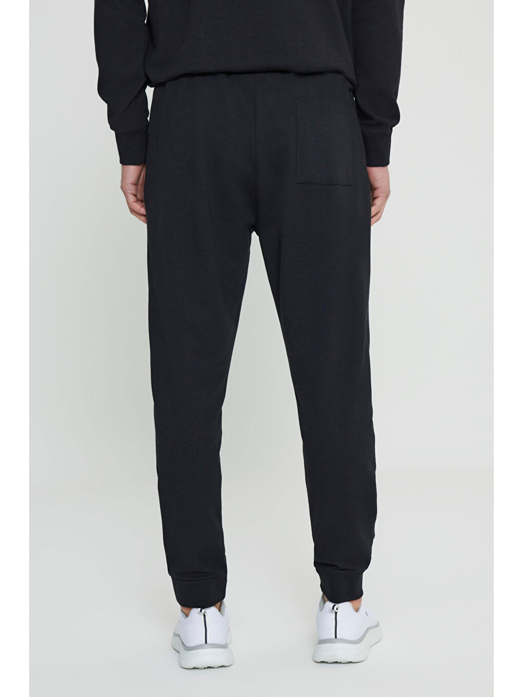 AC&Co / Altınyıldız Classics Erkek Siyah Standart Fit Normal Kesim 2 İplik Cepli Rahat Recycle Pamuklu Jogger Eşofman Altı - 5