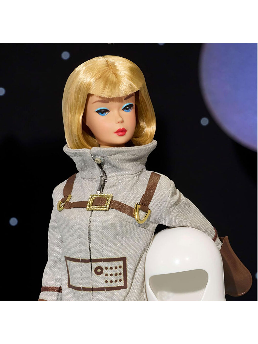 Barbie Astronot 60. Yıl Dönümü Nostaljik Bebek JBJ48-3