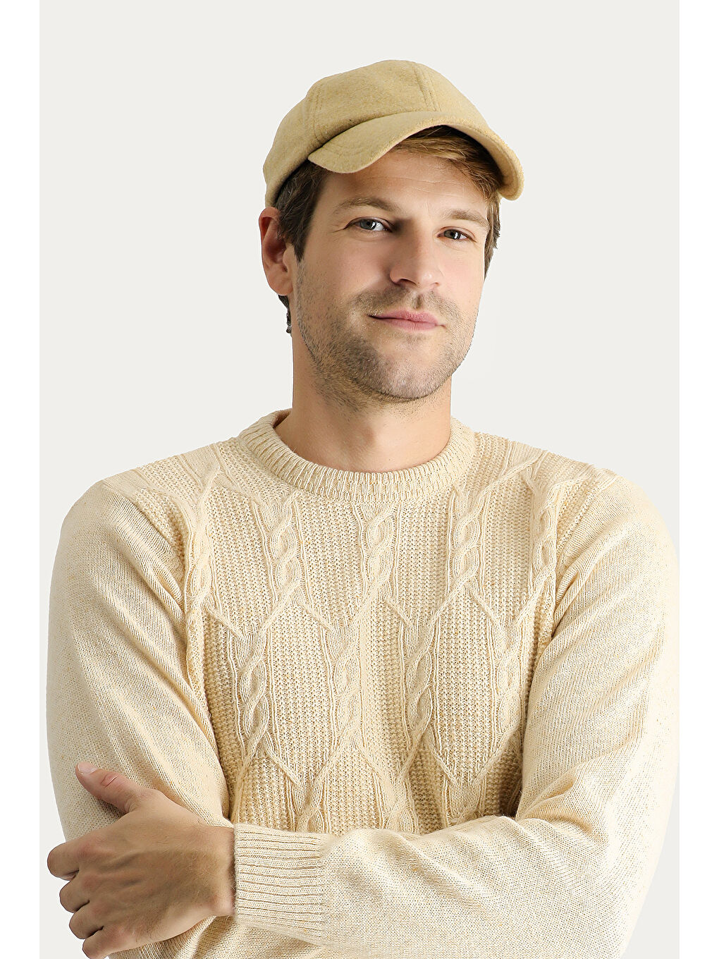 Bej Bisiklet Yaka Slim Fit Dar Kesim Yünlü Desenli Triko Kazak