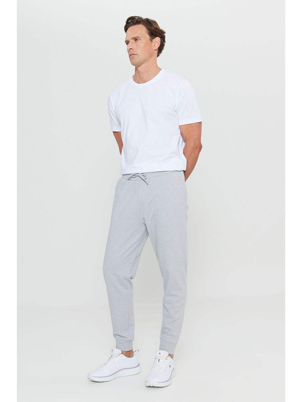 AC&Co / Altınyıldız Classics Erkek Gri Melanj Standart Fit Normal Kesim 2 İplik Cepli Rahat Recycle Pamuklu Jogger Eşofman Altı - 2