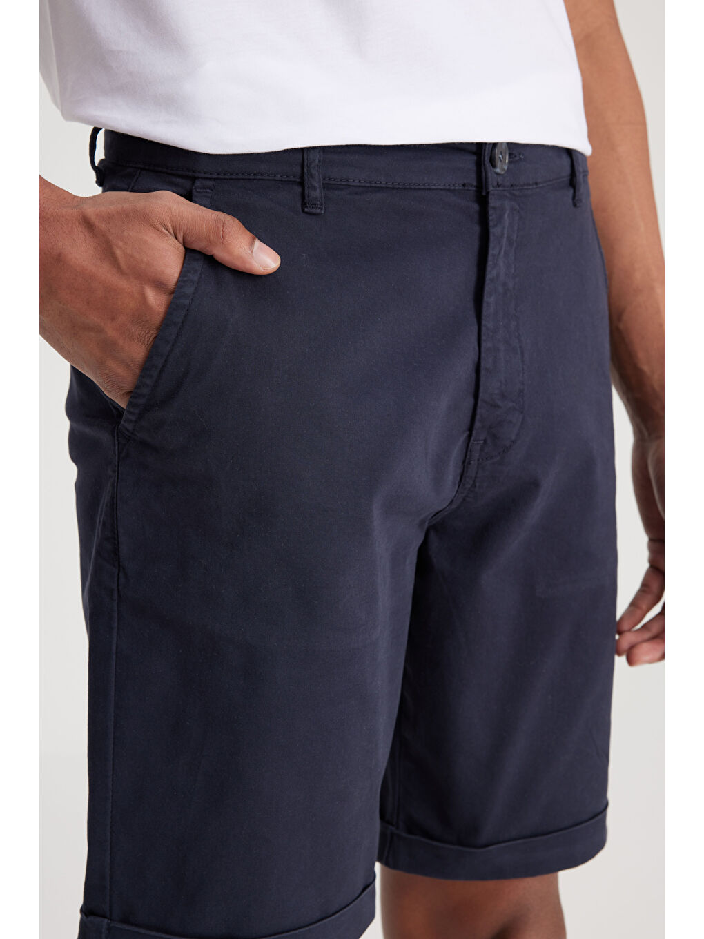 Regular Fit Normal Bel Lacivert Şort-2