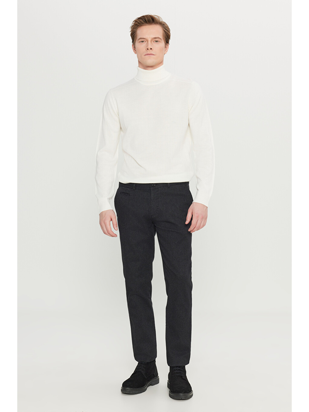 Erkek Siyah Pamuklu Slim Fit Dar Kesim Yan Cepli Armürlü Esnek Casual Pantolon-1
