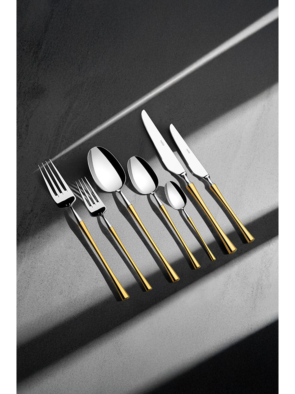 Sarı Marbella Altın Sade 12 Kişilik 84 Parça Deri Kutulu Çatal Kaşık Bıçak Takımı-1