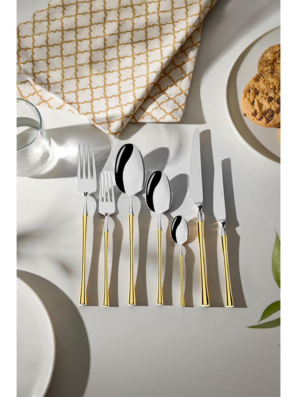 Sarı Marbella Altın Sade 12 Kişilik 84 Parça Deri Kutulu Çatal Kaşık Bıçak Takımı-5