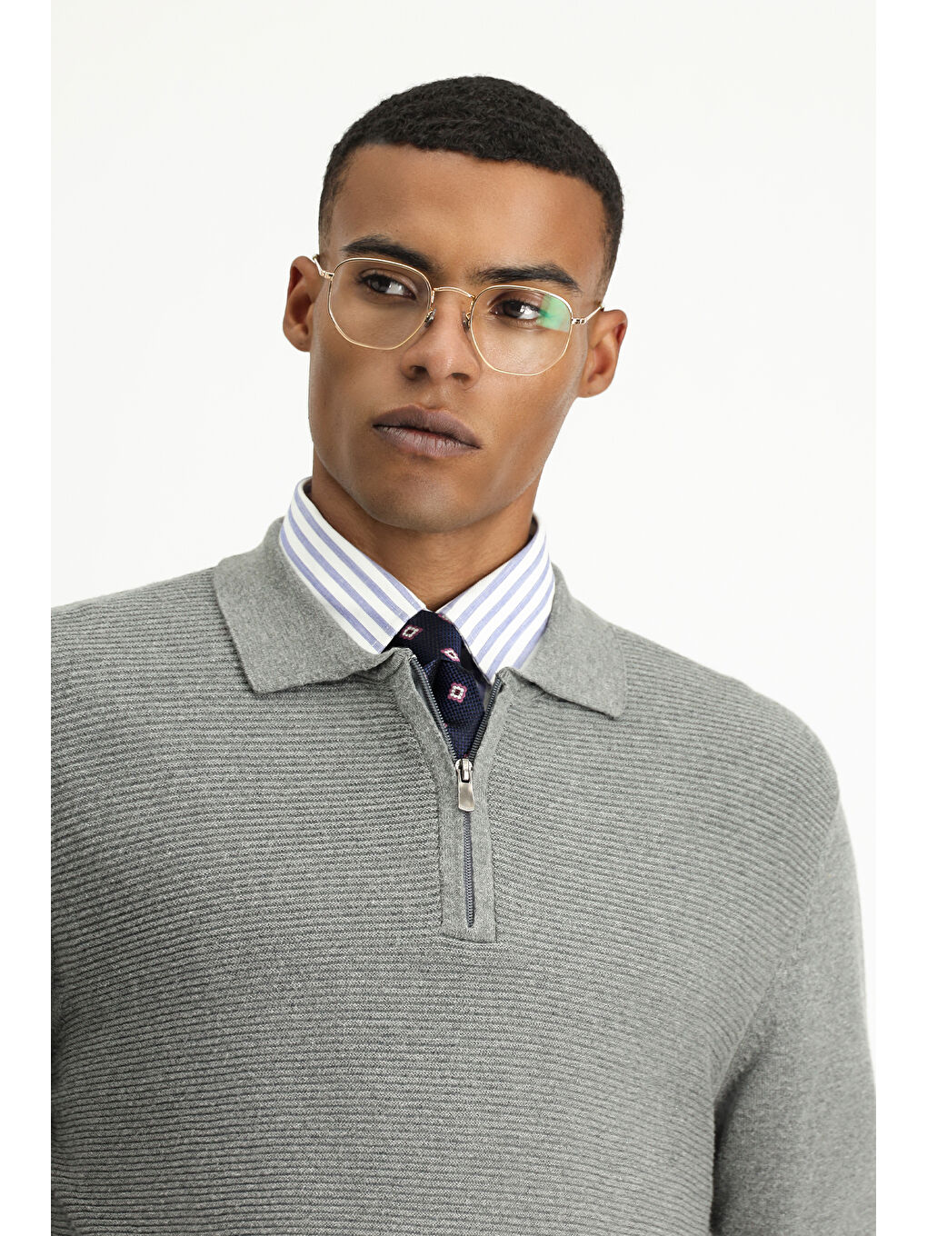 Gri Polo Yaka Regular Fit Fermuarlı Desenli Pamuklu Triko Büyük Beden Kazak-2