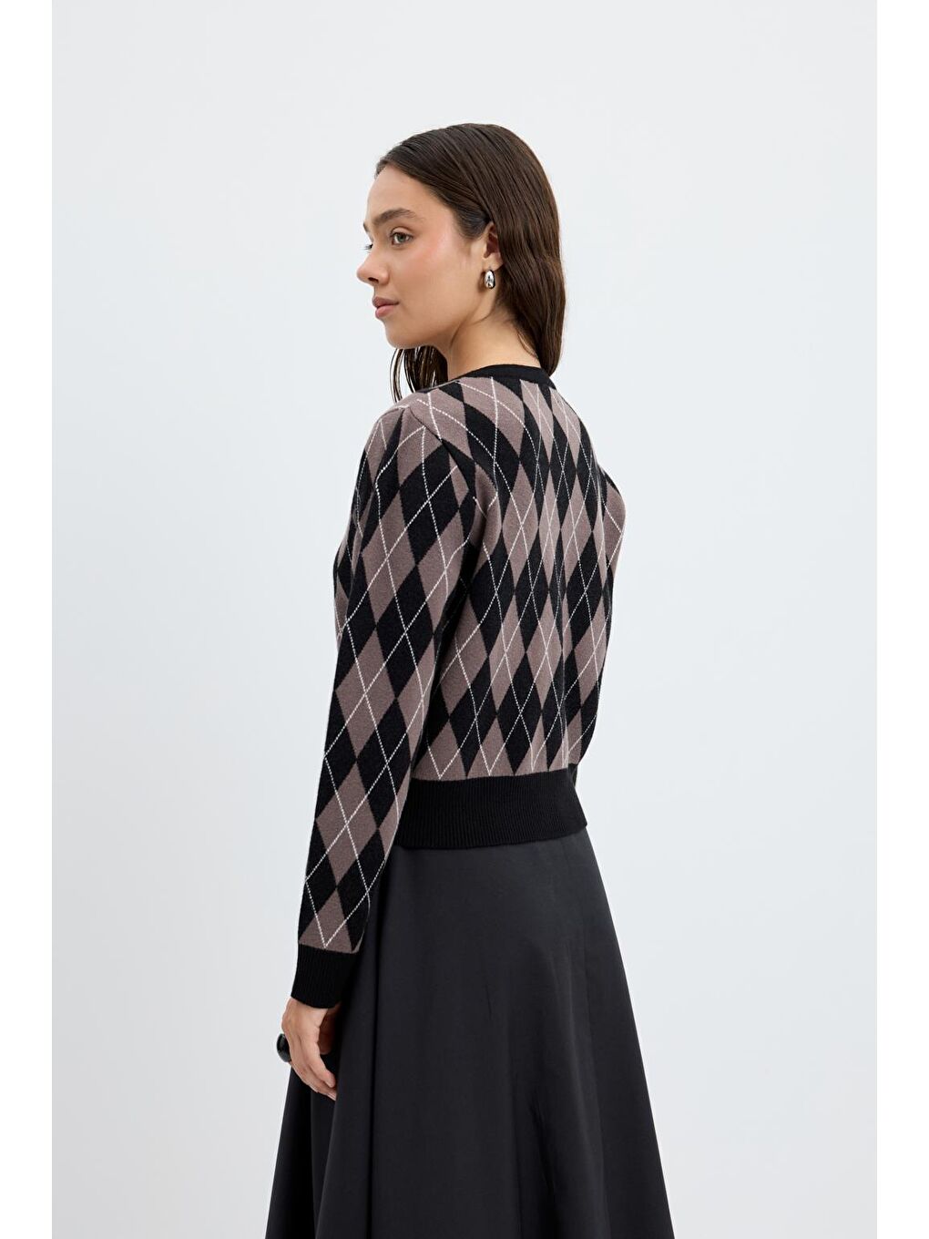 Yuvarlak Yaka Baklava Desenli Triko Hırka Siyah-5