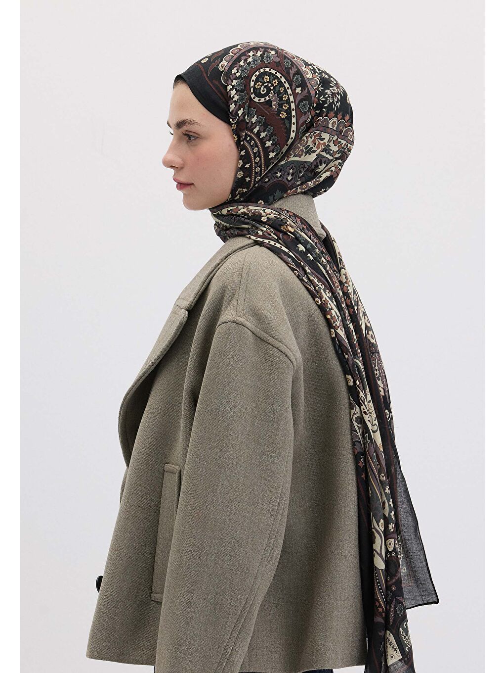 Valerıa Desen Şal Siyah-2