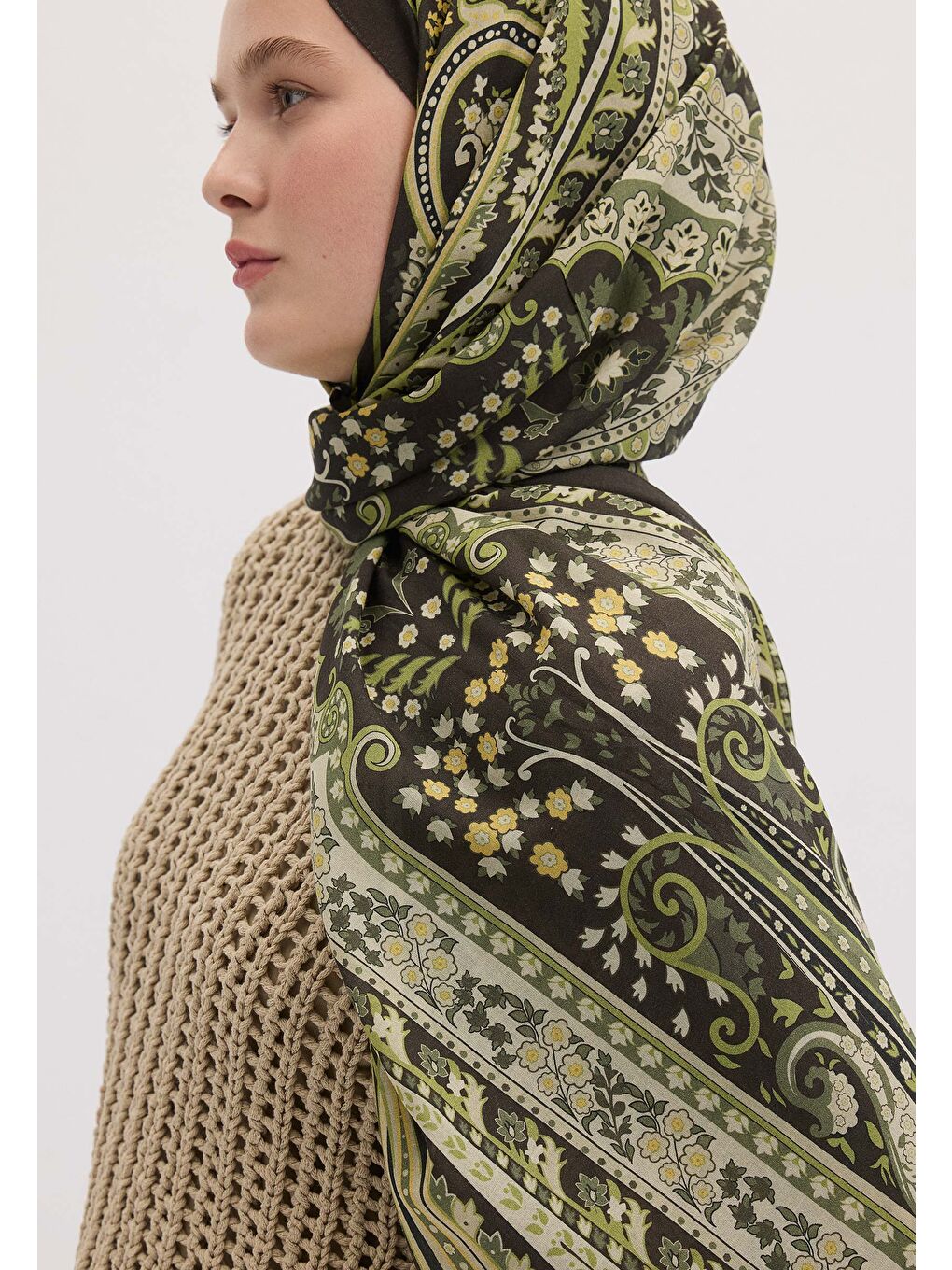Valerıa Desen Şal Koyu Yeşil-2