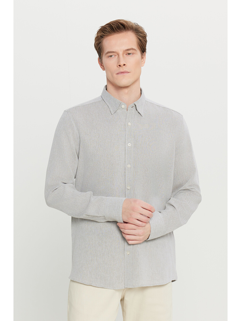 Erkek Haki %100 Pamuklu Slim Fit Gizli Düğmeli Yaka Armürlü Gömlek-2