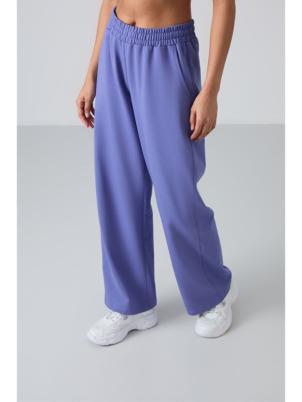 Mor Eflatun Yüksek Bel Cepli Rahat Form Geniş Paça Kadın Eşofman Alt - 94567-1