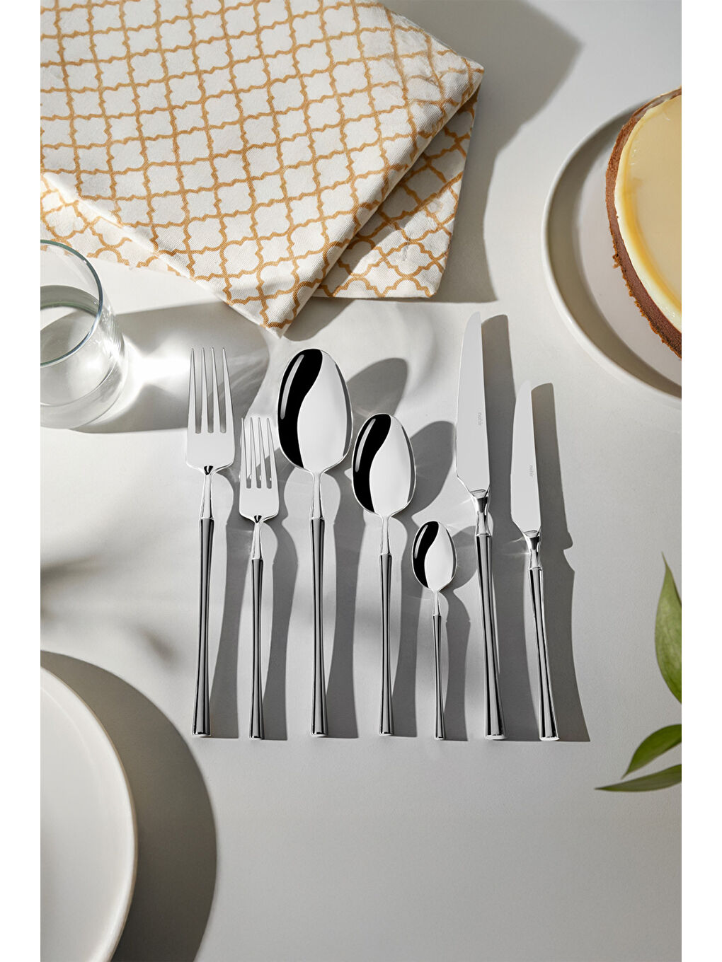 Gri Marbella Saten 12 Kişilik 84 Parça Deri Kutulu Çatal Kaşık Bıçak Takımı-5