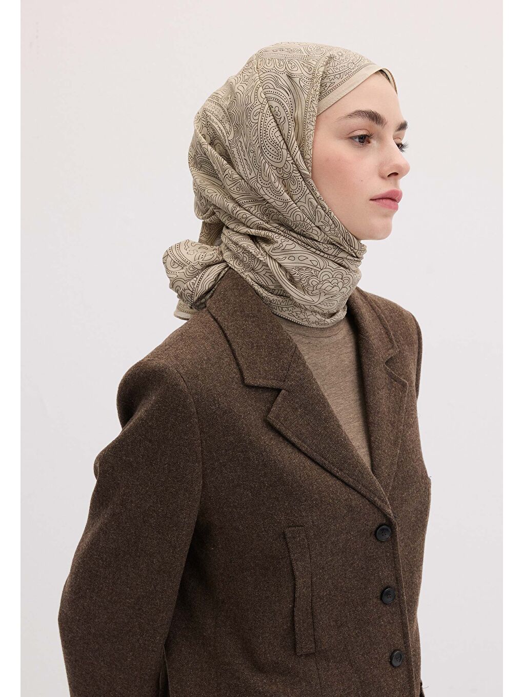 Bej Reına Desen Şal Kum-1