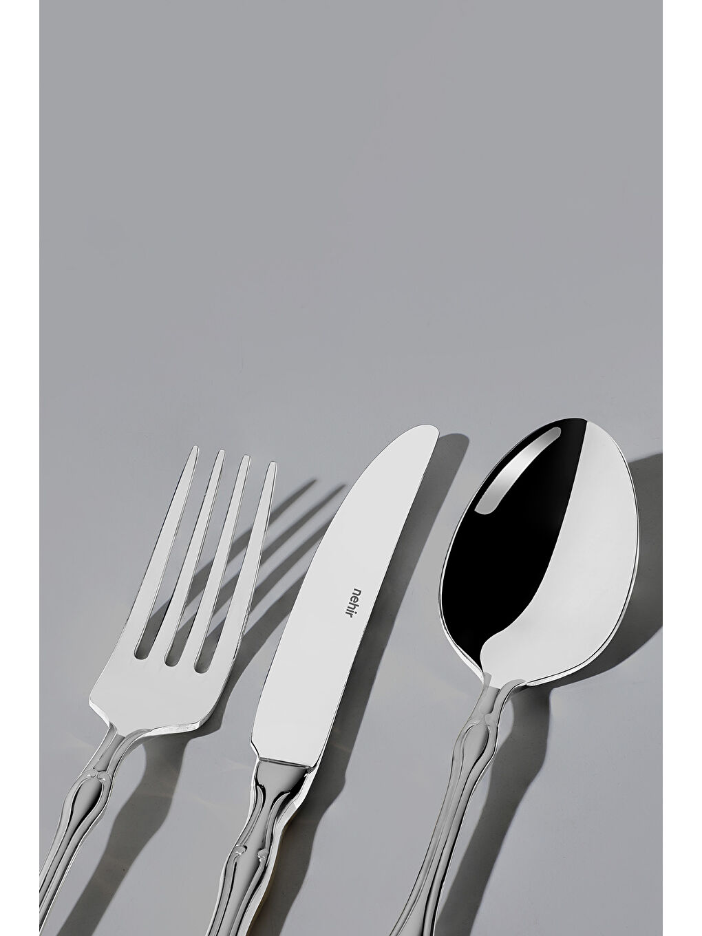 Gri Adriana Saten 12 Kişilik 89 Parça Deri Kutulu Çatal Kaşık Bıçak Takımı-1