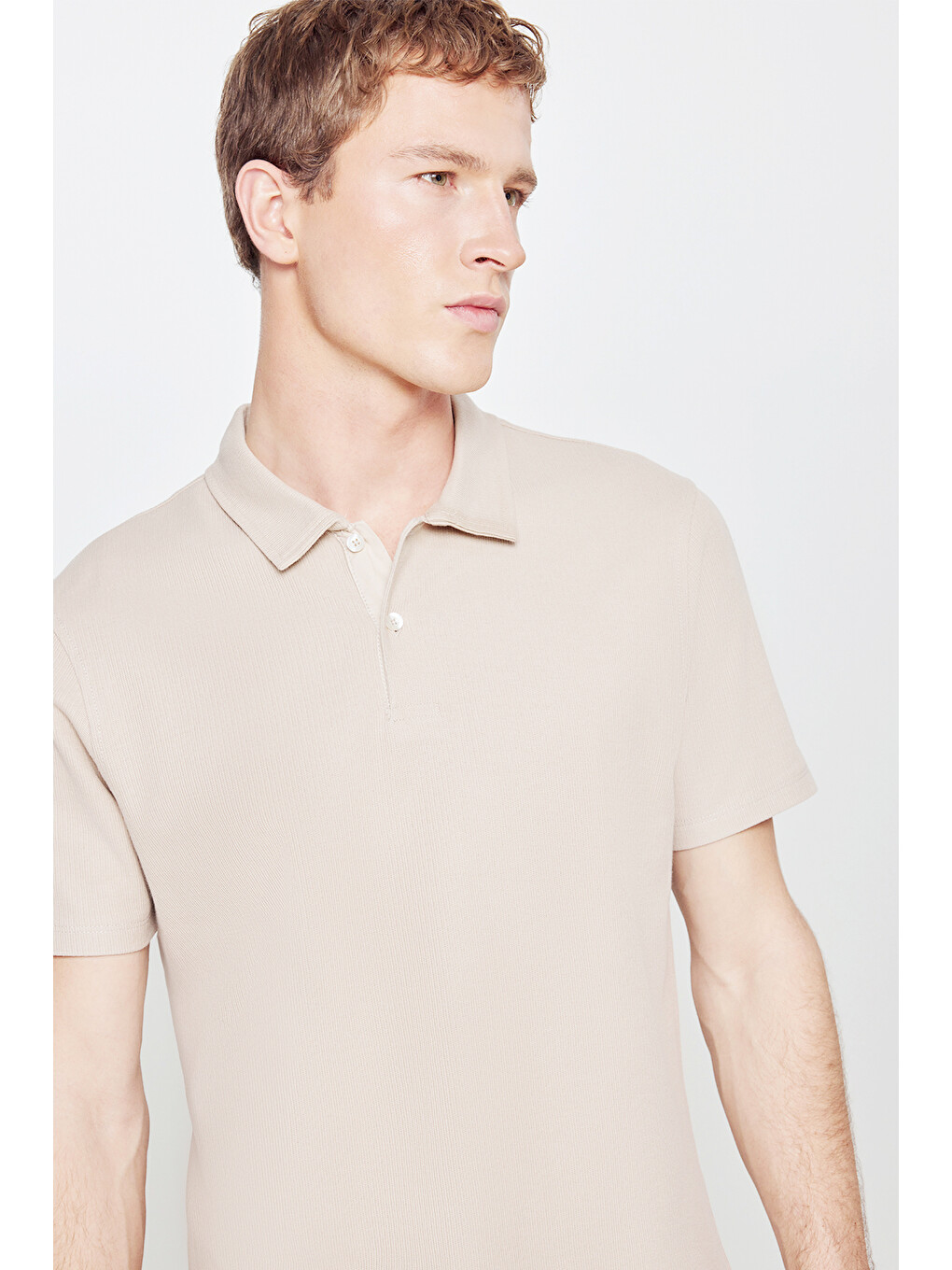 Erkek Bej %100 Pamuk Slim Fit Dar Kesim Polo Yaka Jakarlı Triko Tişört-3