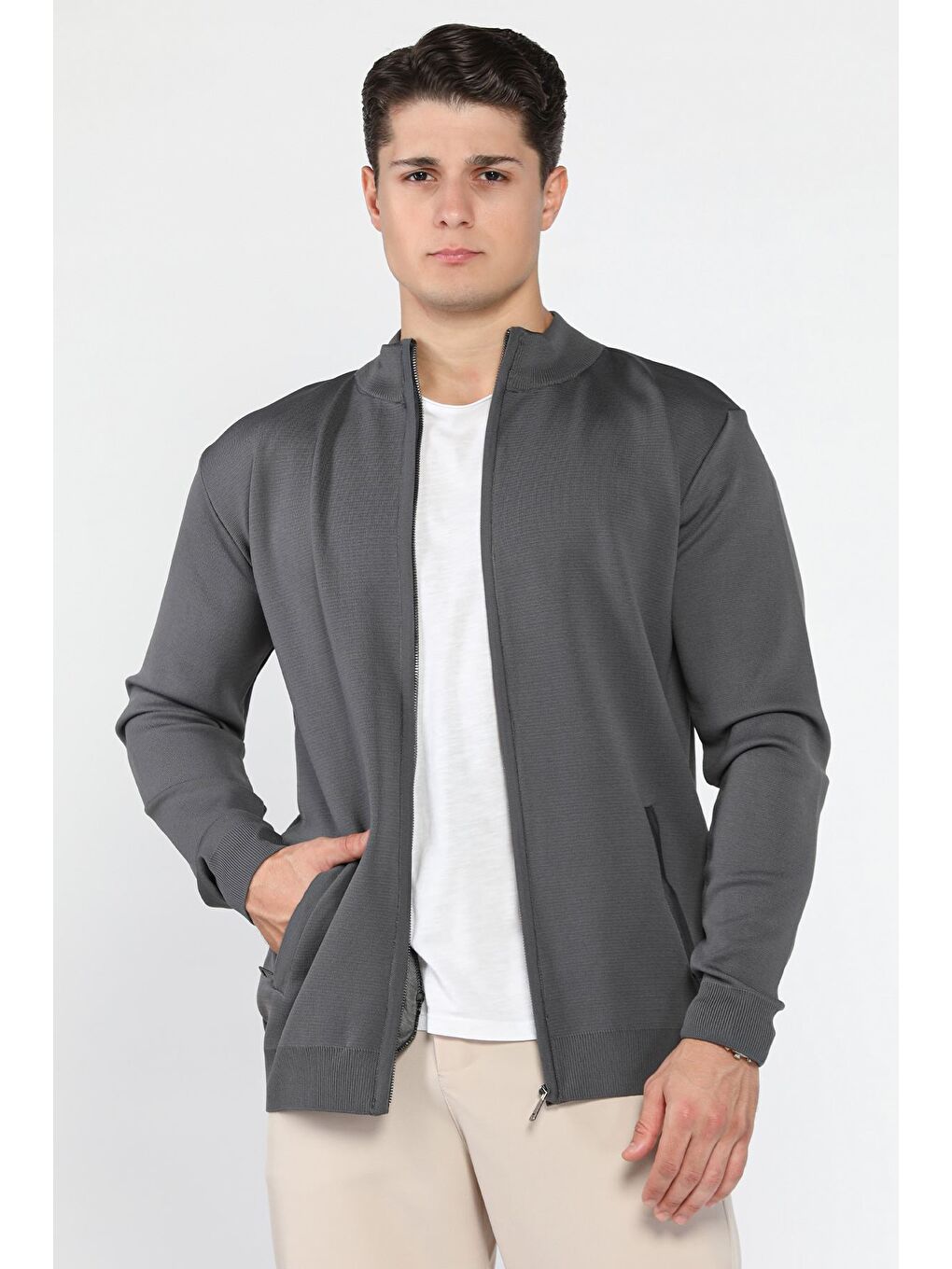 Gri Erkek Fermuarlı Triko Hırka-1
