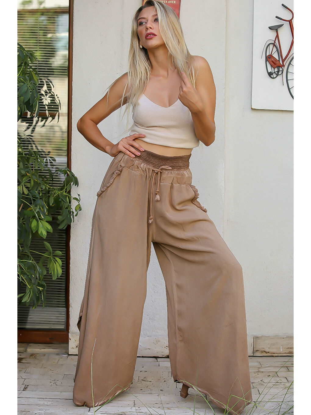 Kahverengi Camel Düz Renk Çift Cepli Yıkamalı Dokuma Pantolon