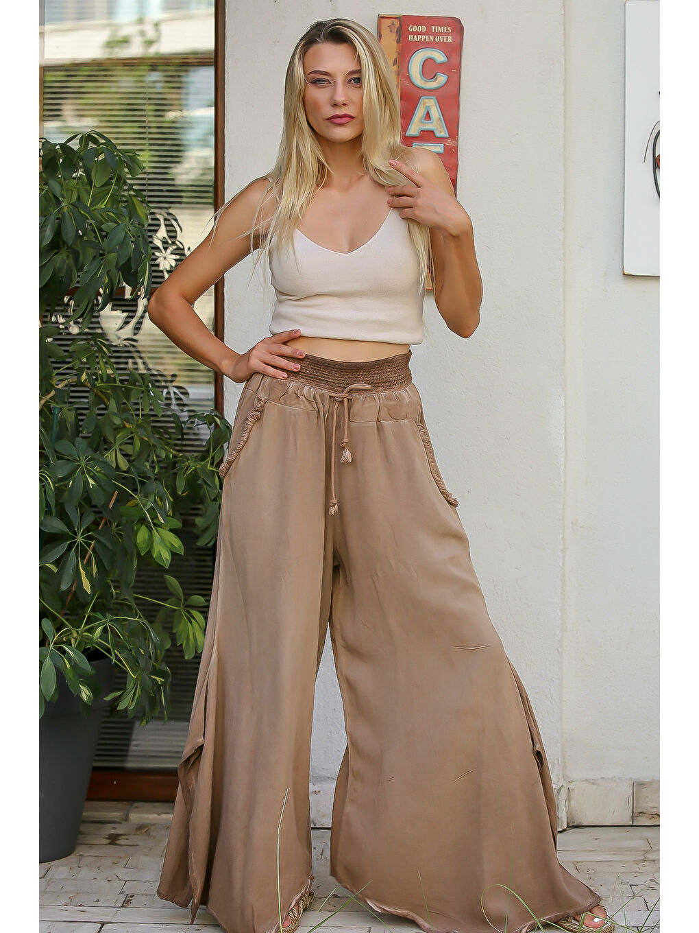 Kahverengi Camel Düz Renk Çift Cepli Yıkamalı Dokuma Pantolon-3