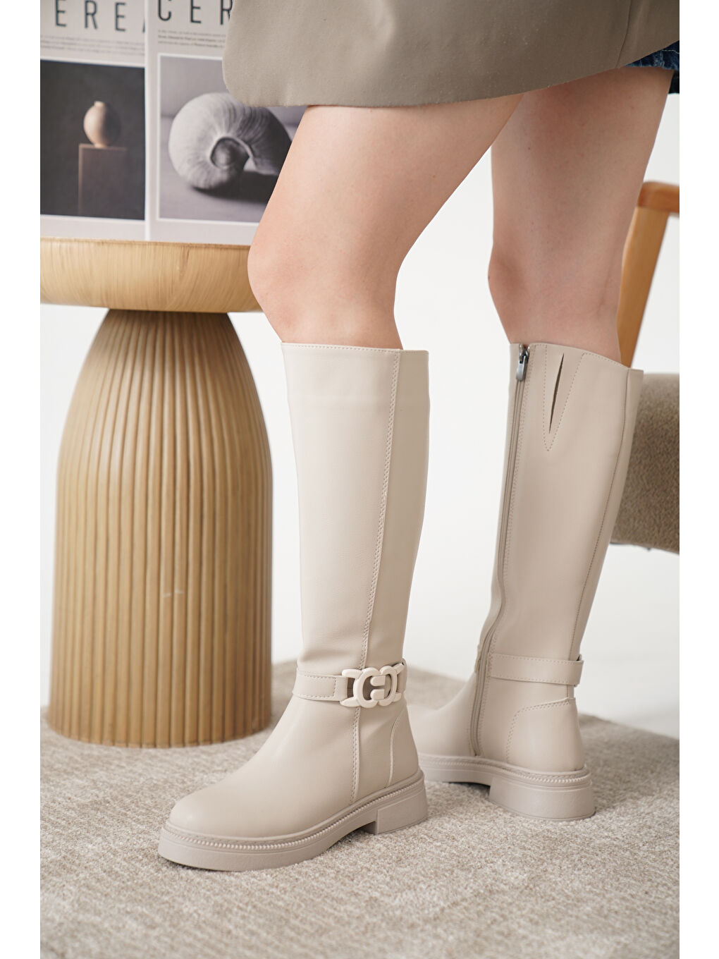 Bej D942 Soğuk Geçirmez Kışlık Kadın Çizme-2