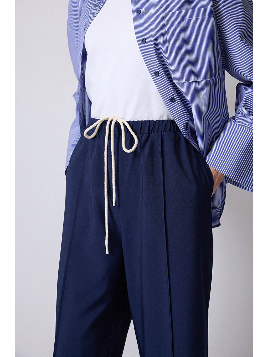 Lacivert Beli Lastikli Nervürlü Pantolon-4