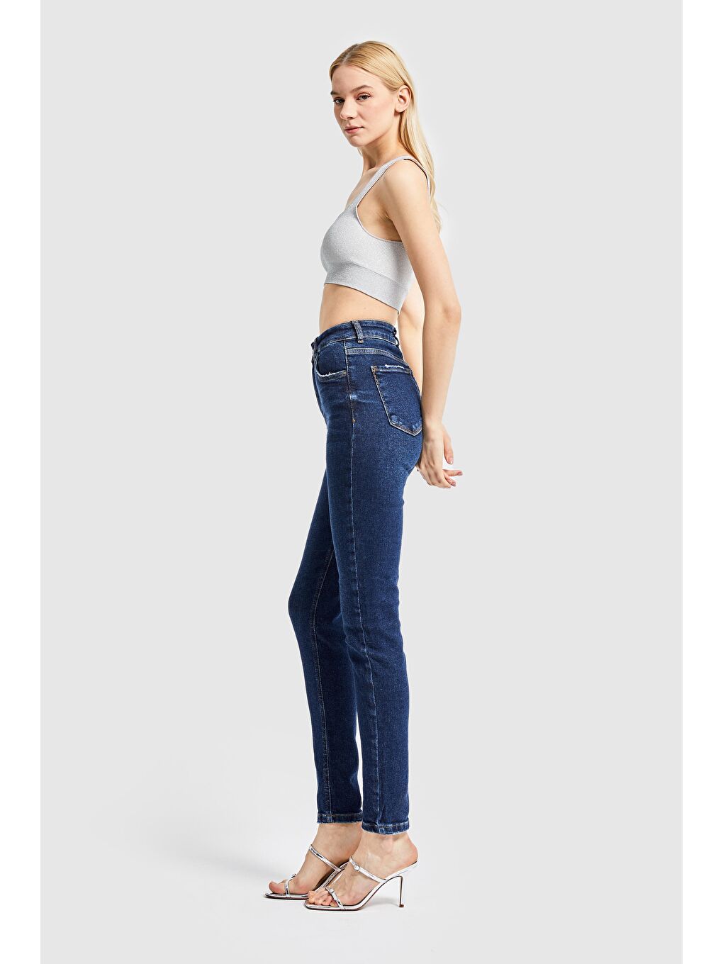 it's basic Koyu Mavi Kadın Koyu Mavi Renk Süper Esnek Kumaş Yüksek Bel Skinny Fit Denim - 4