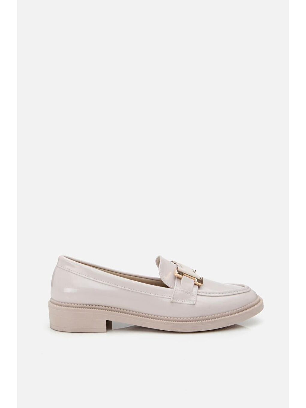 Kadın Rugan Bej Tokalı Klasik Loafer