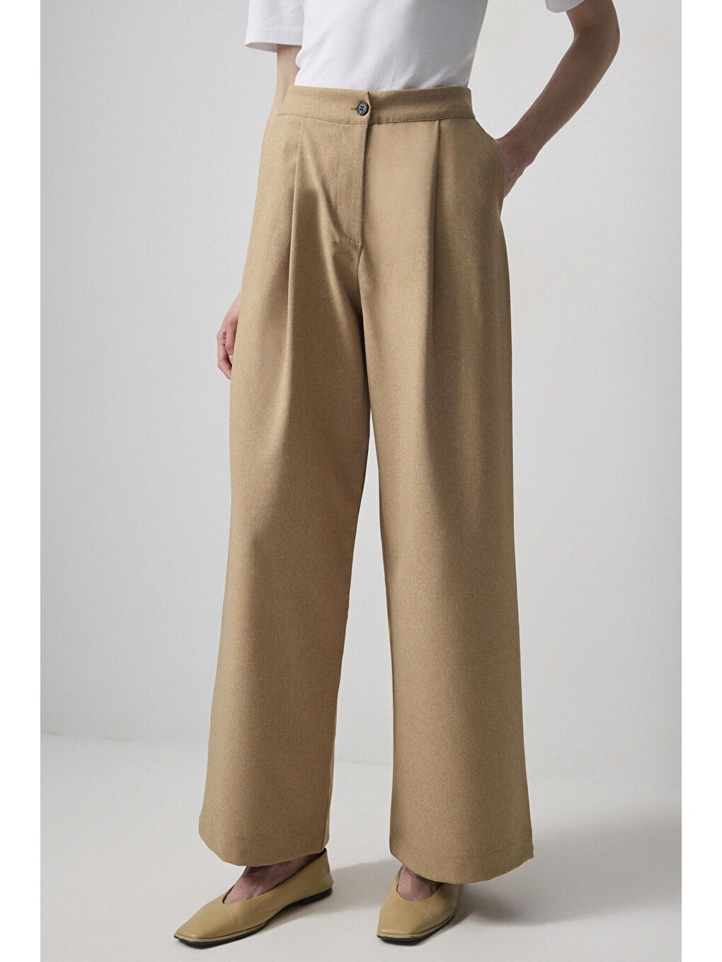 Kahverengi Beli Lastikli Pileli Pantolon-3