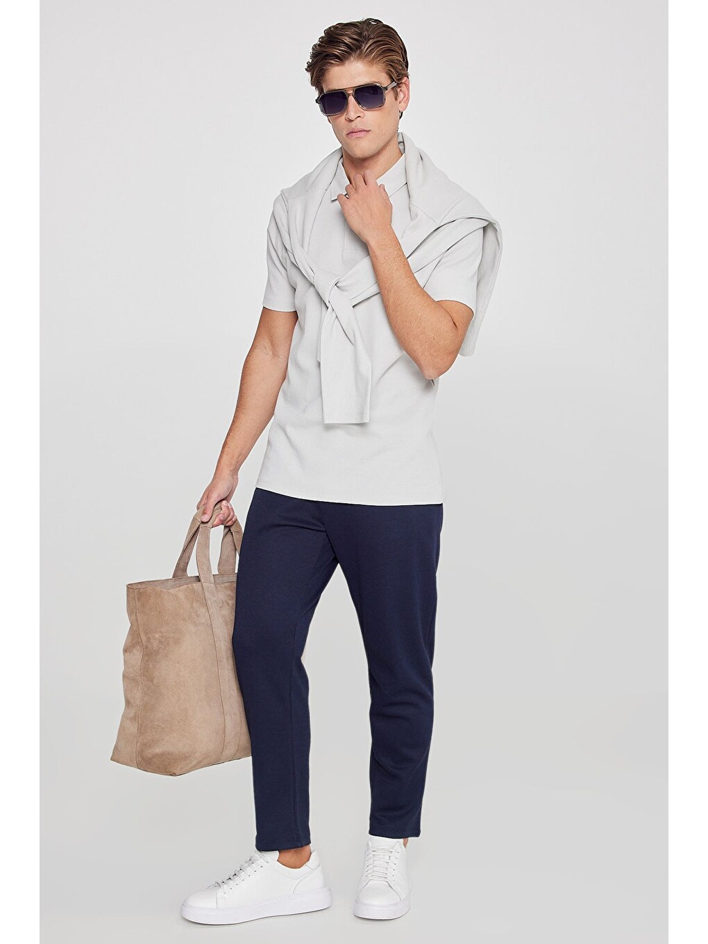 Erkek Gri %100 Pamuk Slim Fit Dar Kesim Polo Yaka Jakarlı Triko Tişört-1