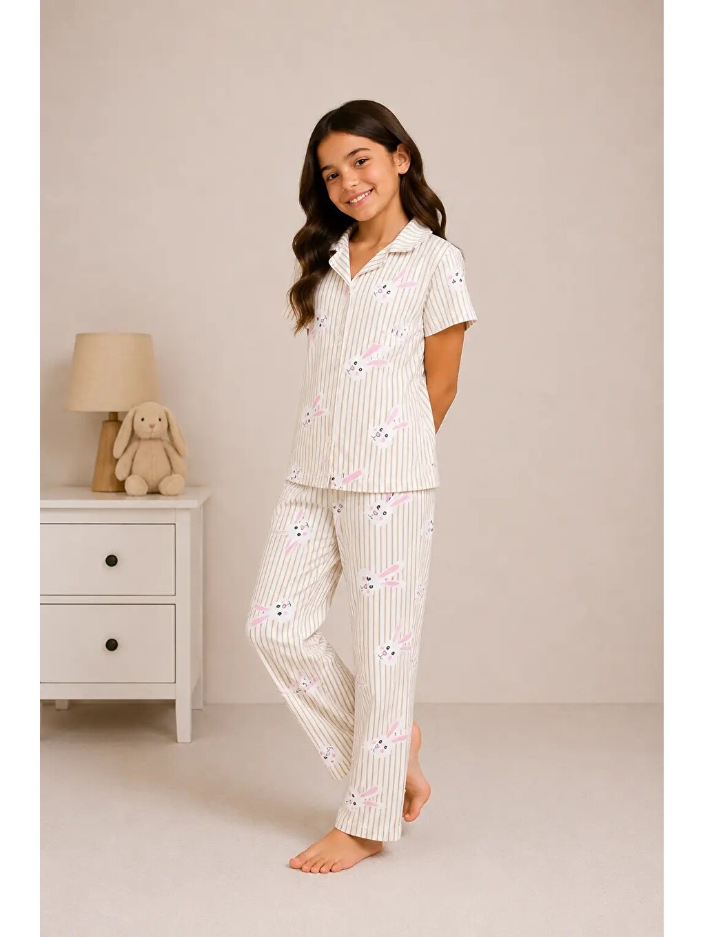 Ekru Desenli Kız Çocuk Pijama Takımı 9929-1
