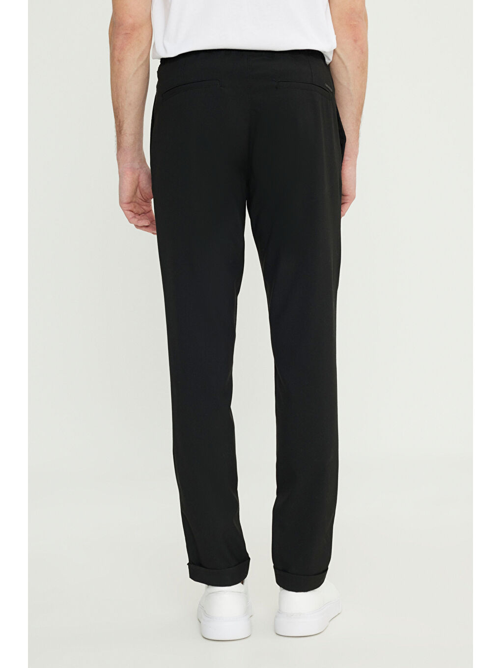 Erkek Siyah Slim Fit Rahat Kesim Beli Bağlamalı Yan Cepli Jogger Pantolon-3