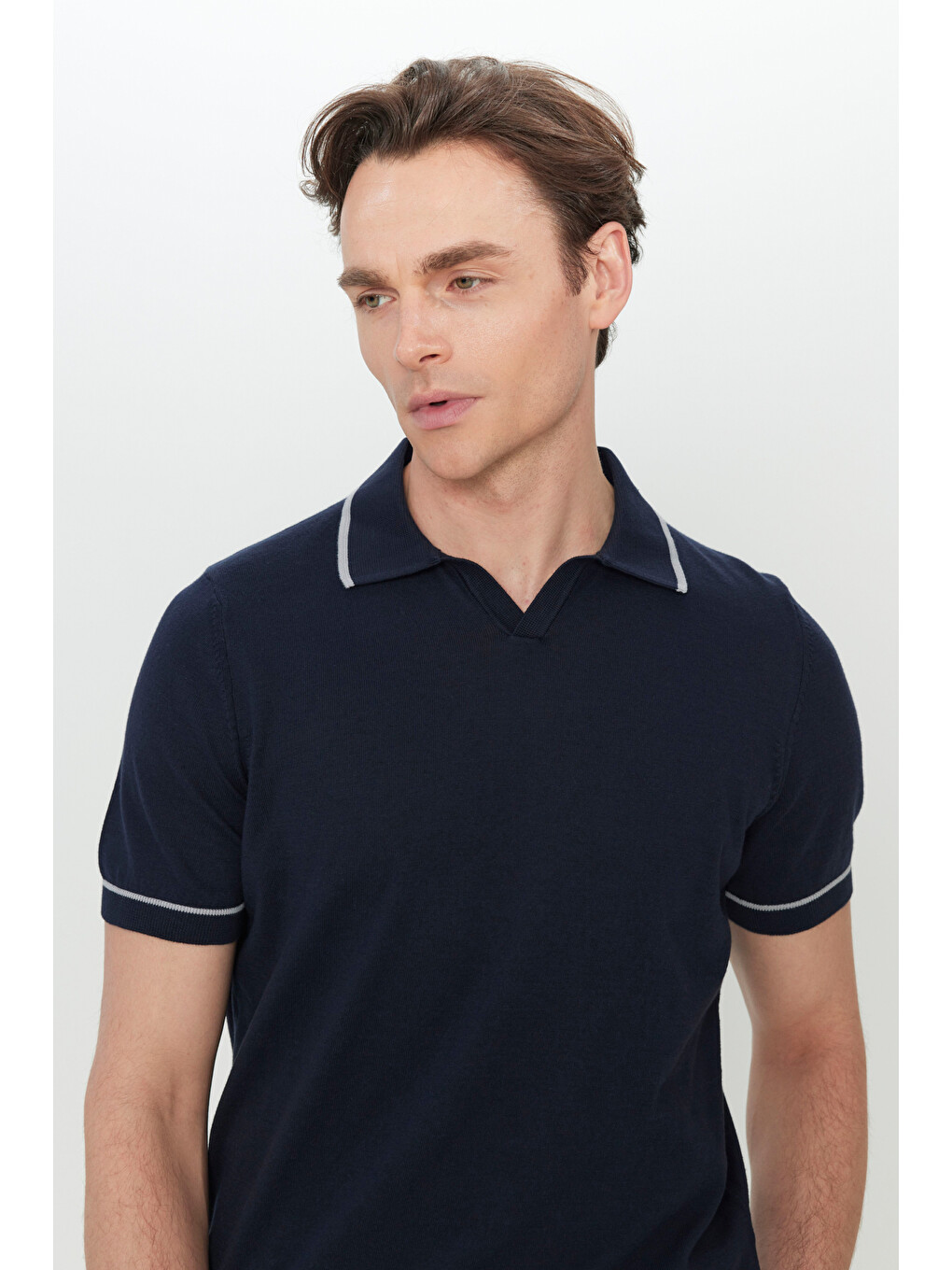Erkek Lacivert %100 Pamuk Standart Fit Normal Kesim Polo Yaka Triko Tişört-3