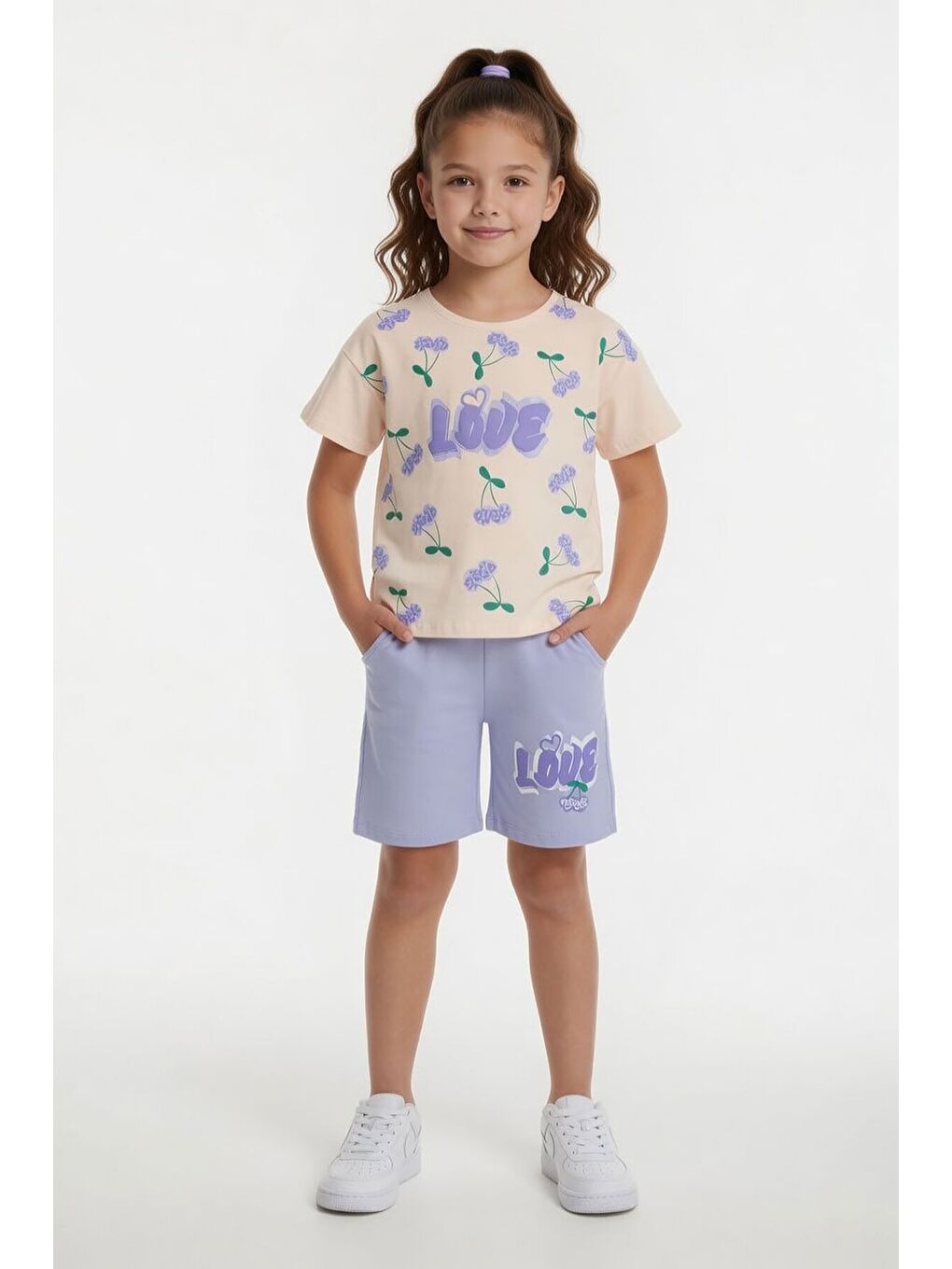 Lila Kiraz Desenli Love Yazılı Tişörtlü Kız Çocuk Şortlu Takım 23898