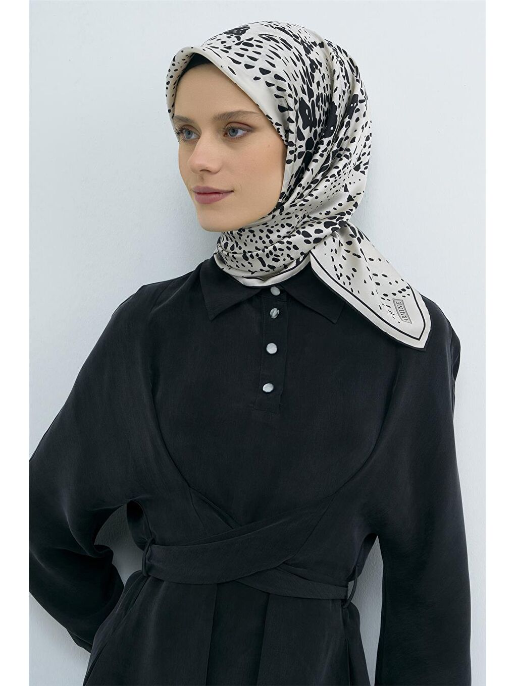 Beyaz Saf İpek Sura Eşarp 9552D 81-1