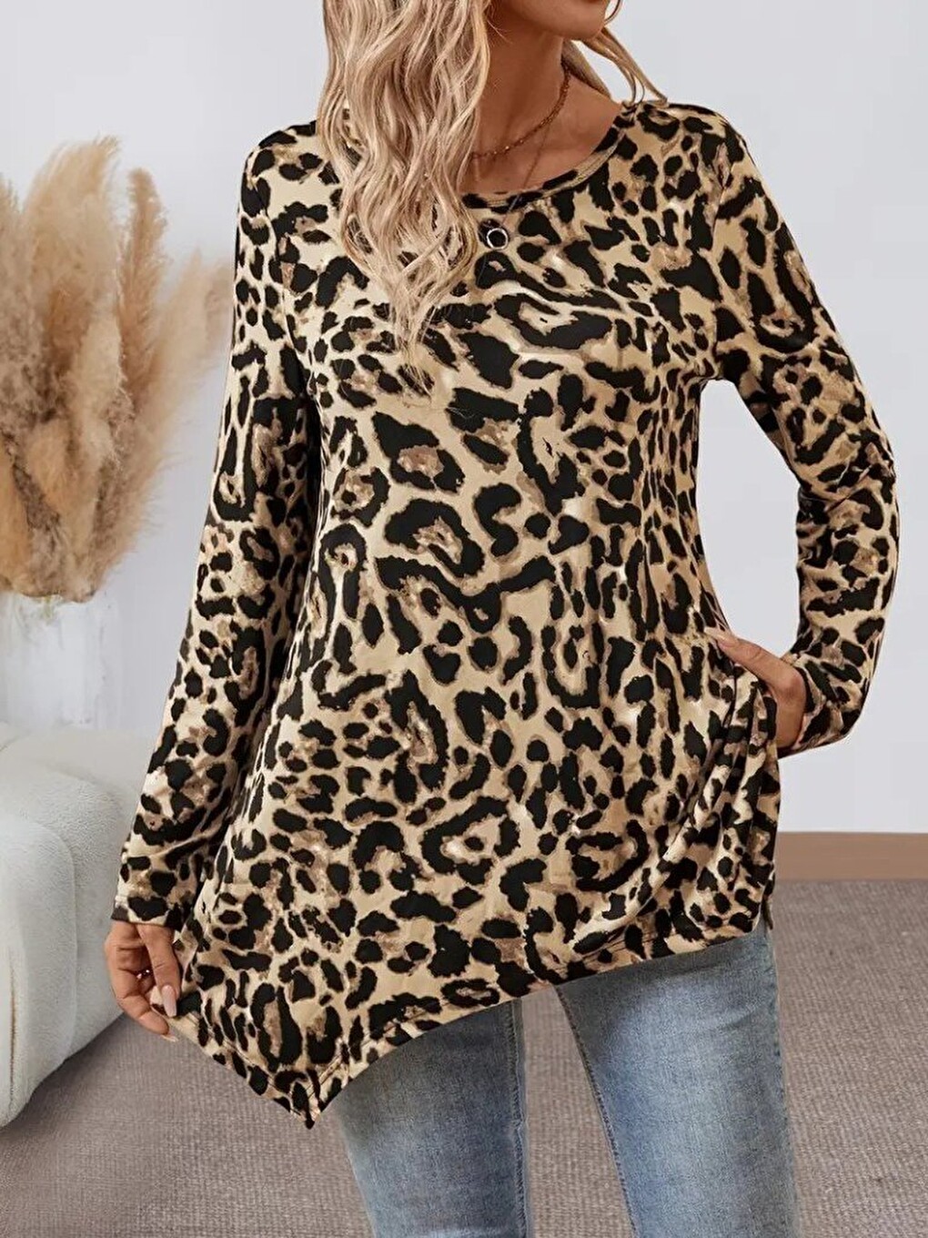 Kahverengi Kadın Uzun Kollu Bisiklet Yaka Leopar Desenli Süprem Bluz-4