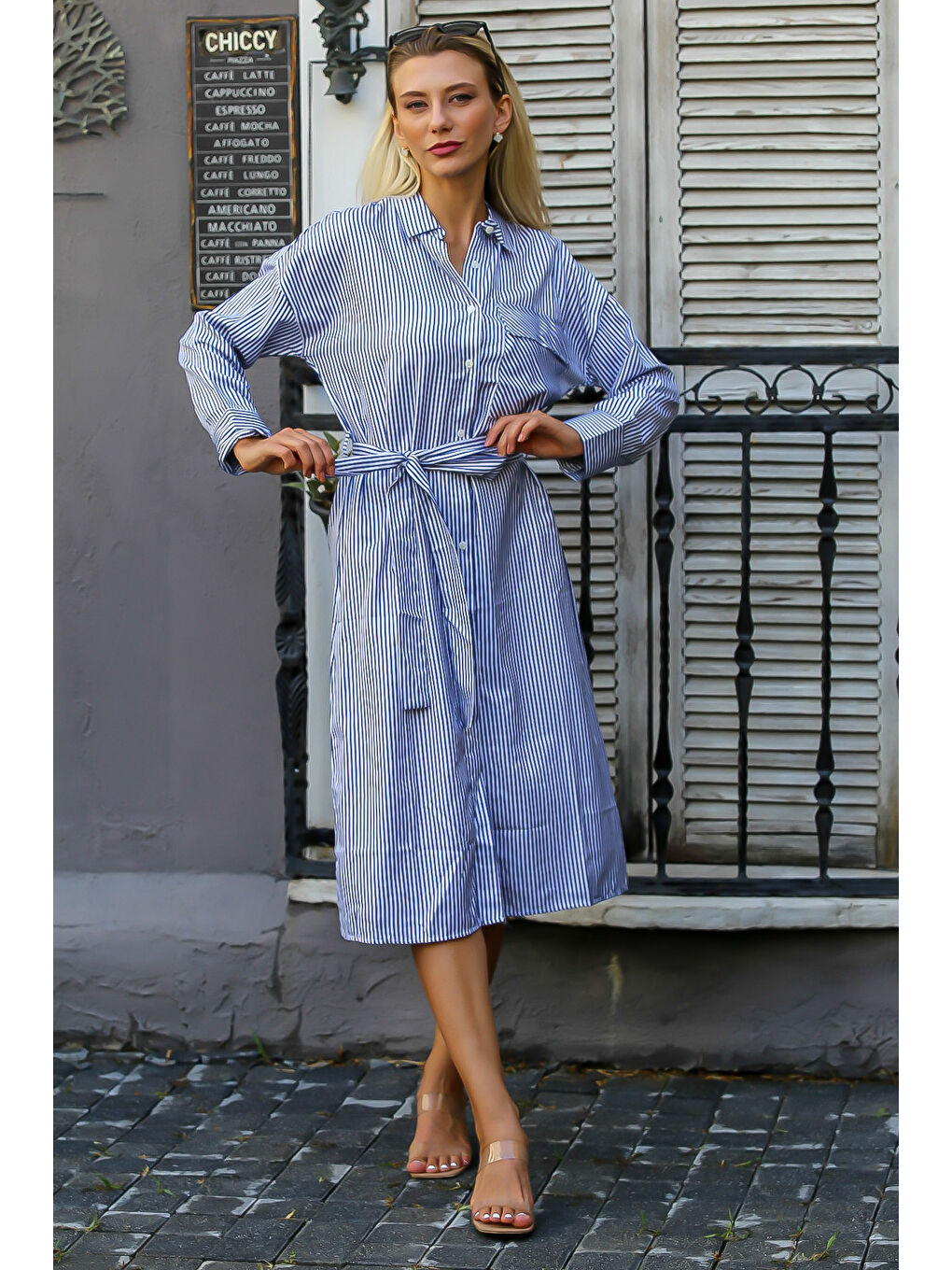 Beyaz-Mavi Gömlek Yaka Uzun Kol Çizgili Düğmeli Cepli Kuşaklı Dokuma Elbise-5