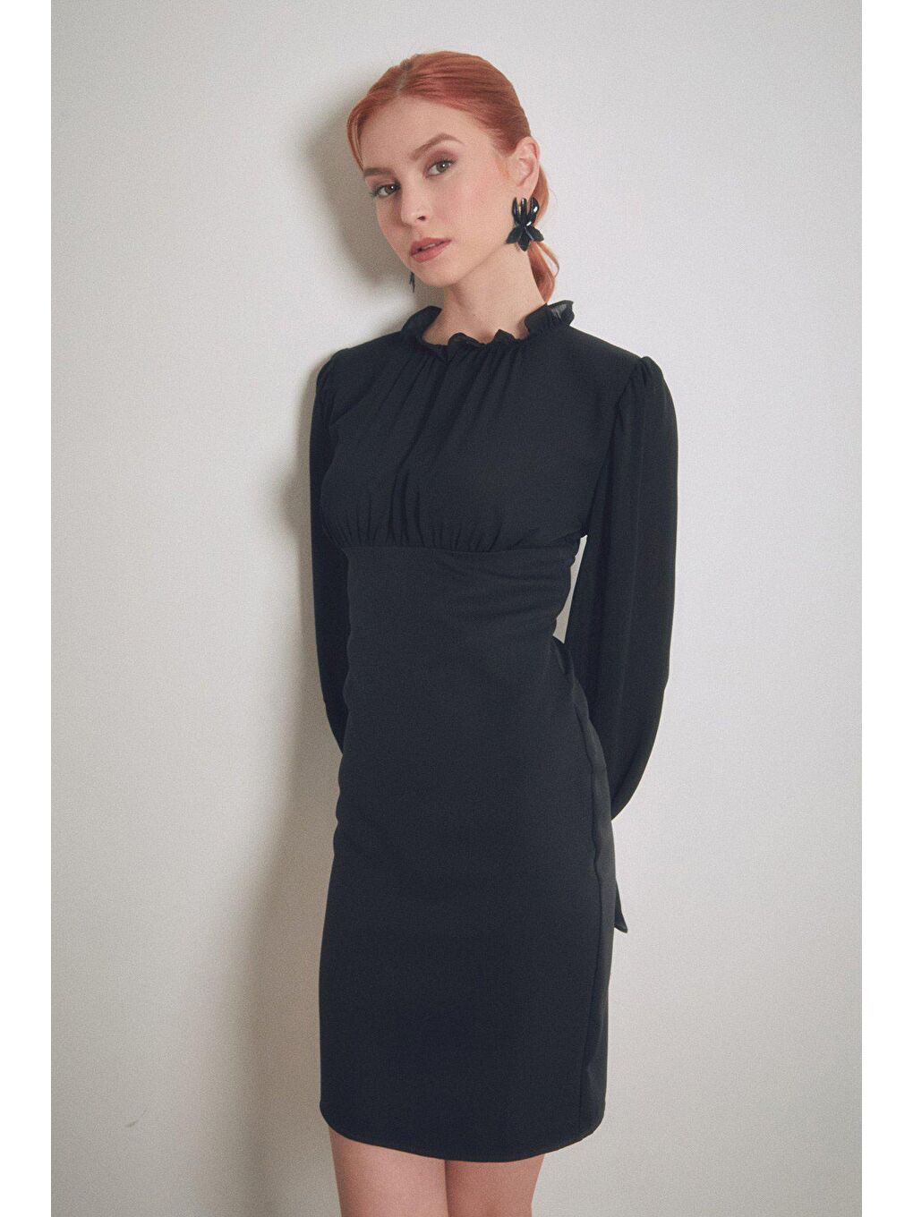 Siyah Basic Tül Detaylı Mini Elbise-1