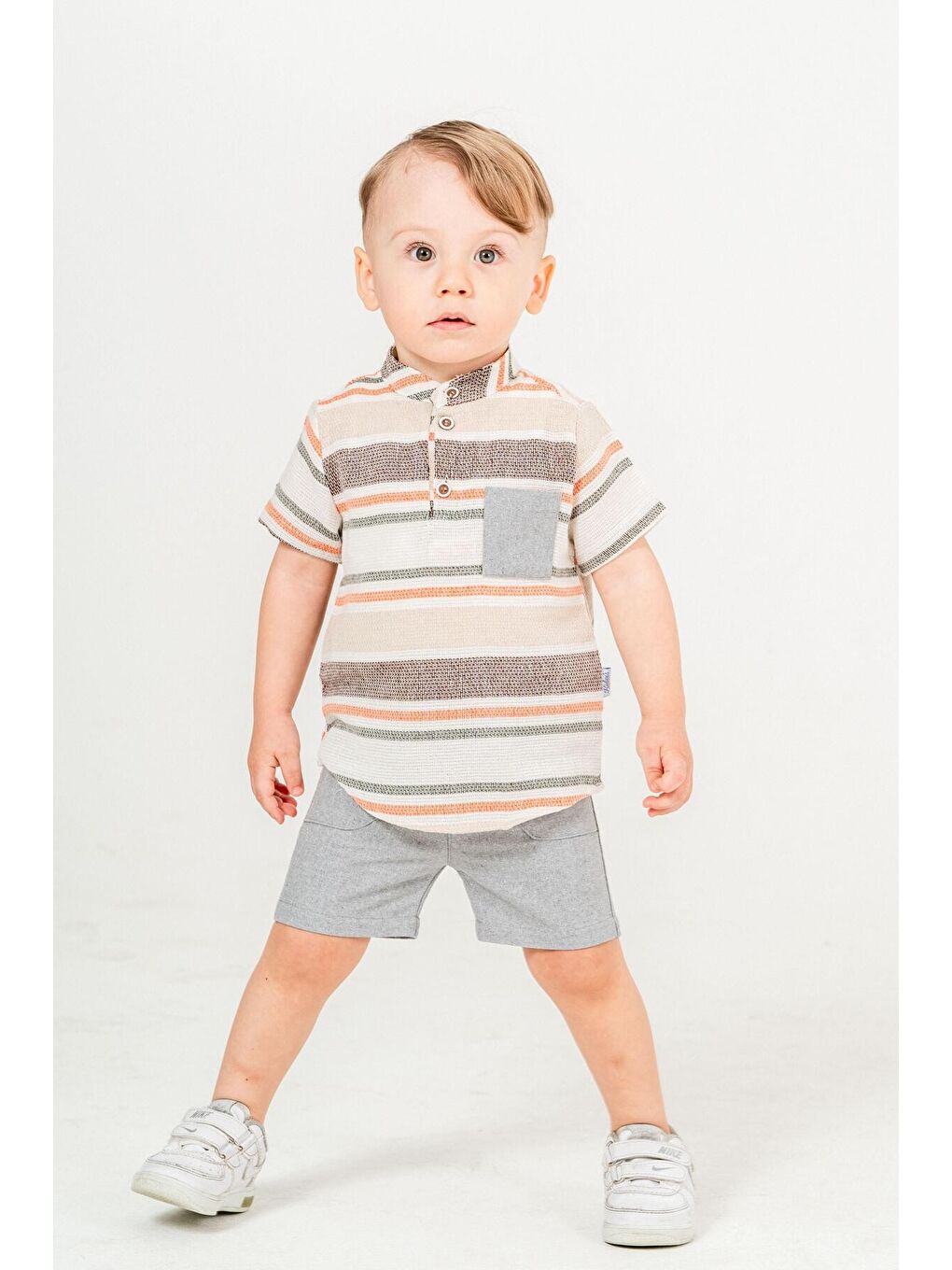 Gri Tarz Gömlek Çizgi Desenli Belden Ayarlanabilir Kısa Kollu Şortlu 2'li Takım-2