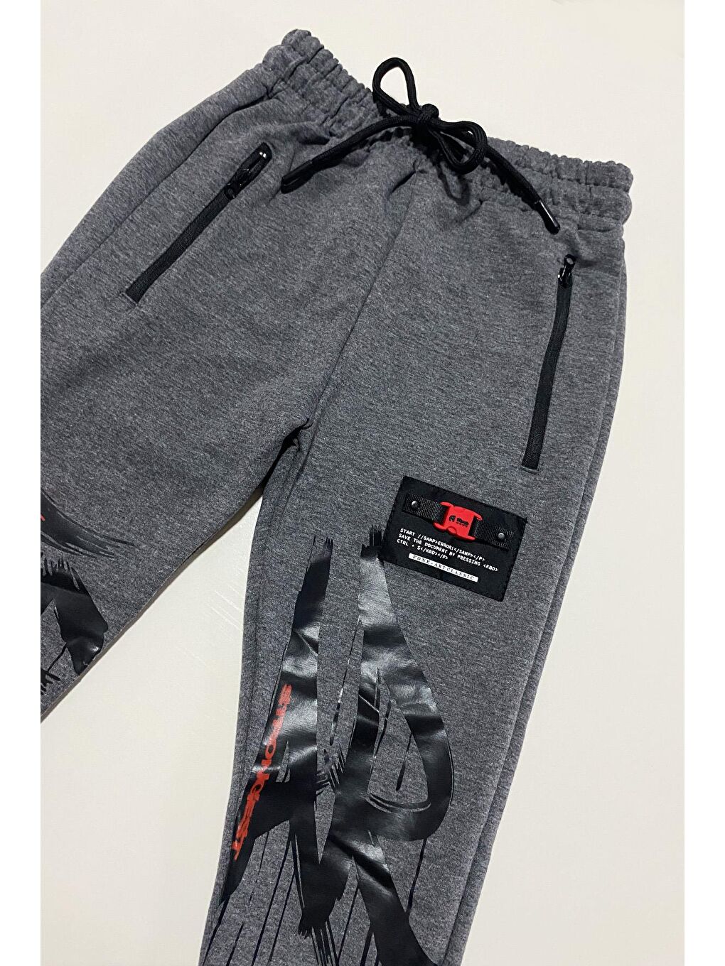 Antrasit Erkek Çocuk Strongest T Baskılı Eşofman Altı ALT.0007-1