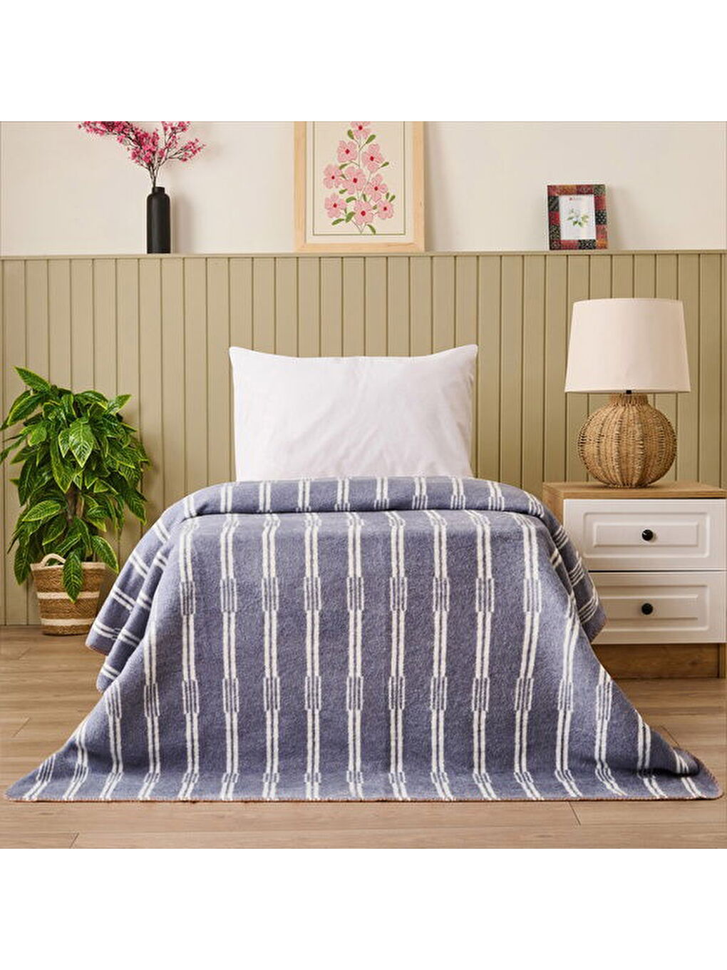 Soft Mavruz Pamuklu Tek Kişilik Battaniye - Mavi - 150x200 cm