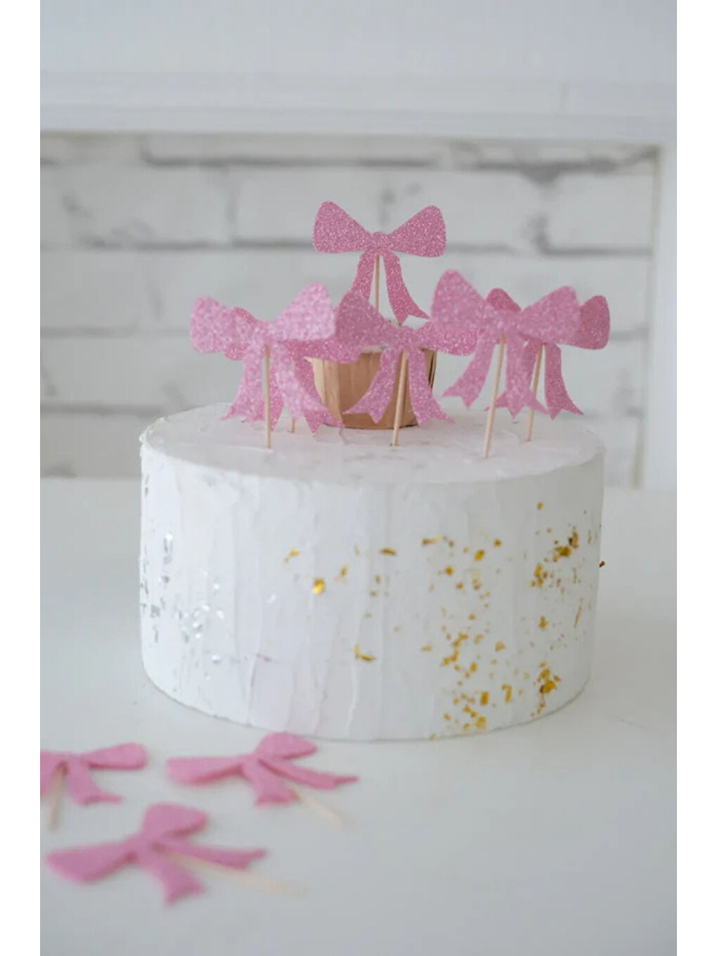 Pembe 8'li Simli Fiyonk Kürdan Pasta Süsü